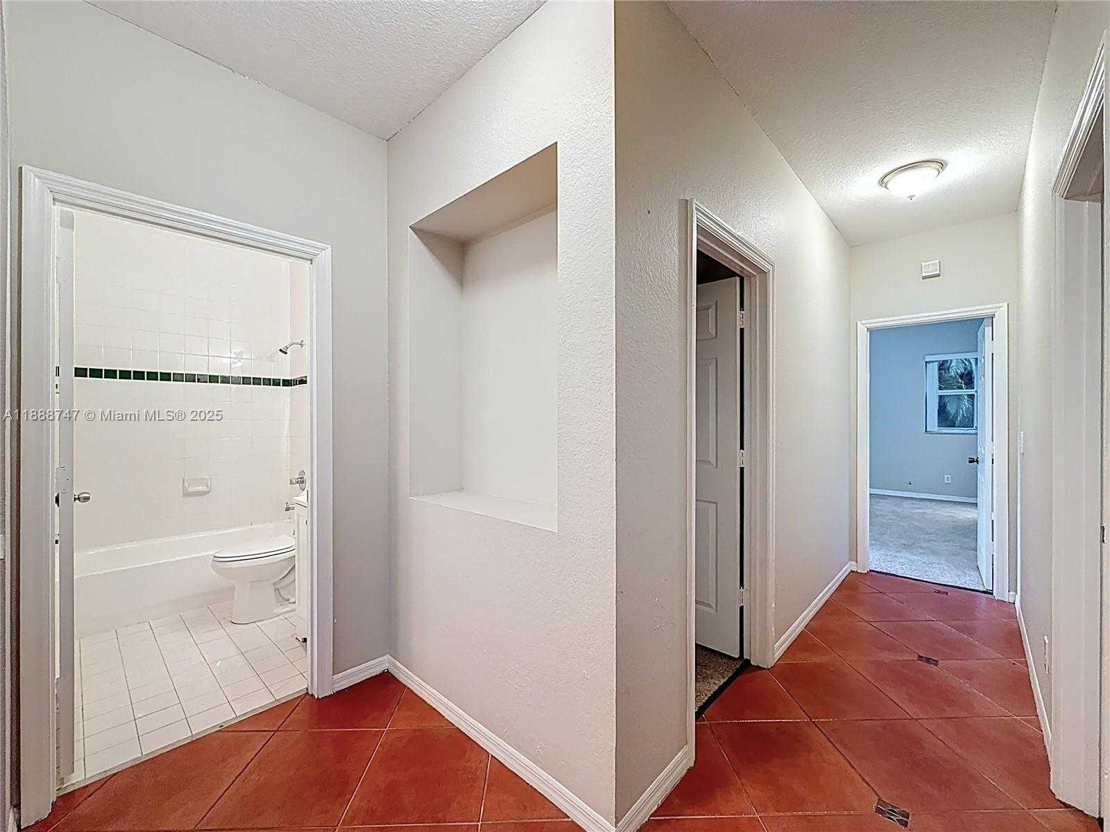 Small Image of 5317 SOUTH WEST 133RD AVE, Miramar Number 26