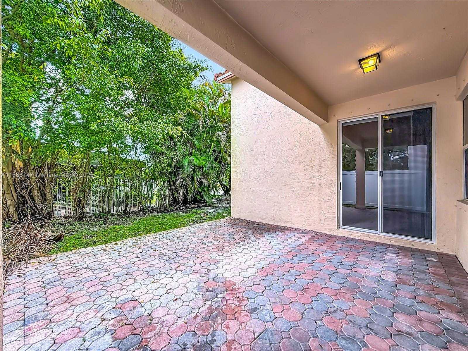 Small Image of 5317 SOUTH WEST 133RD AVE, Miramar Number 31