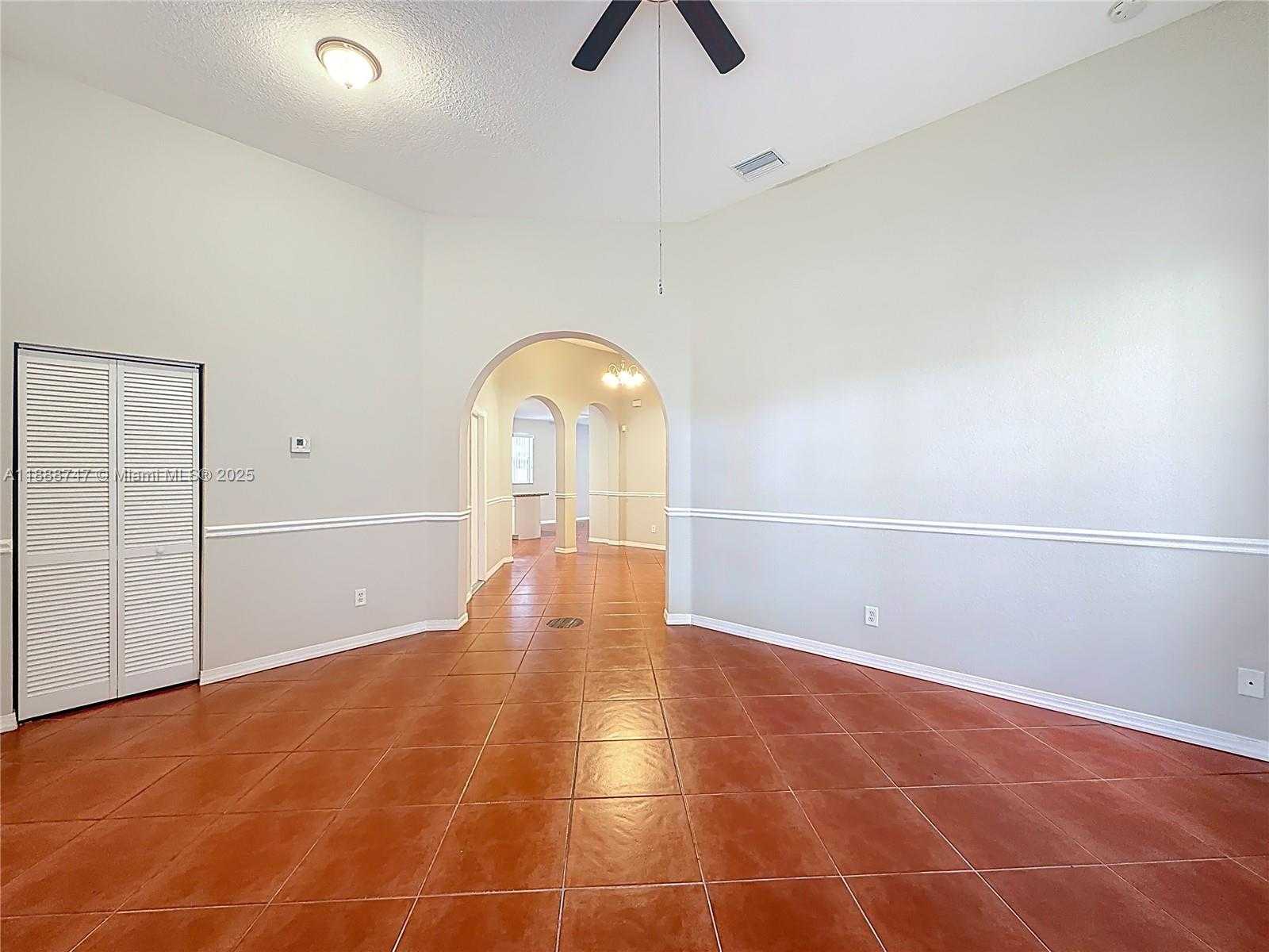 Small Image of 5317 SOUTH WEST 133RD AVE, Miramar Number 4