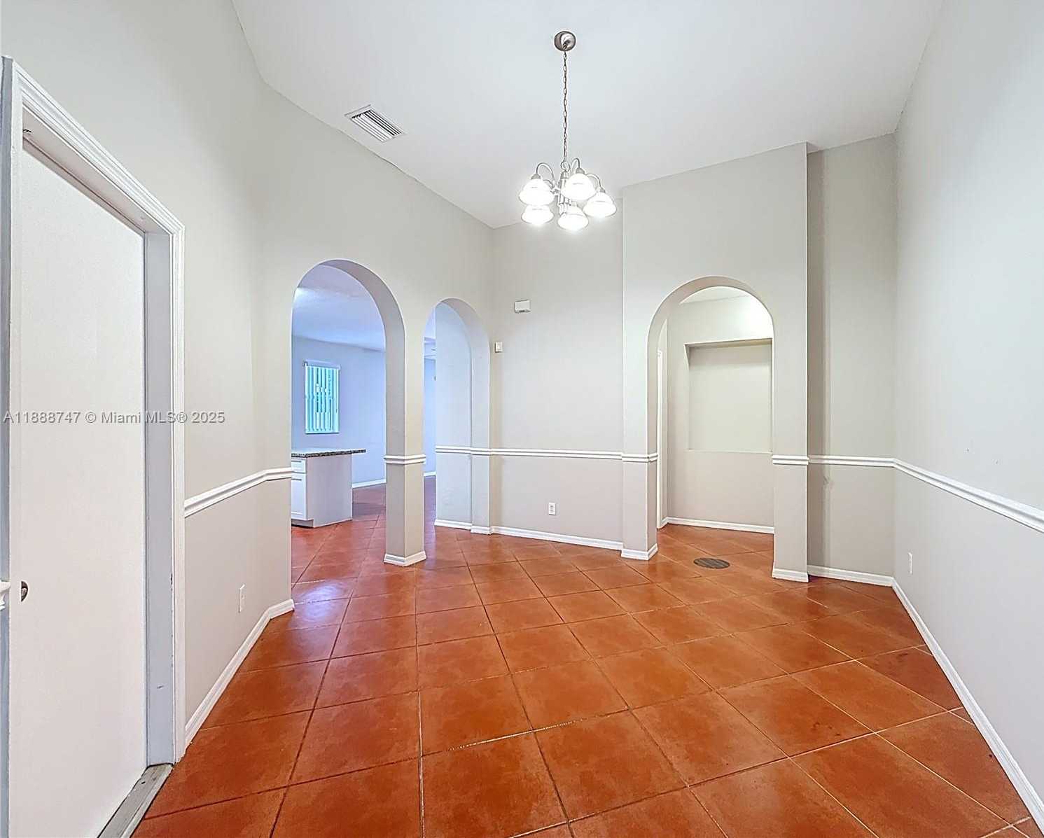 Small Image of 5317 SOUTH WEST 133RD AVE, Miramar Number 7