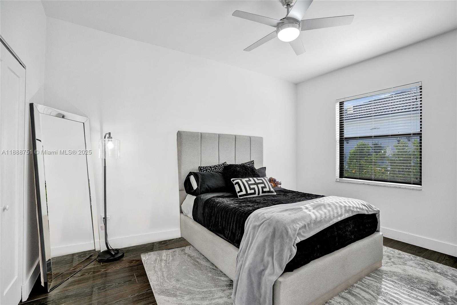 Small Image of 18787 SOUTH WEST 24TH STREET, Miramar Number 54