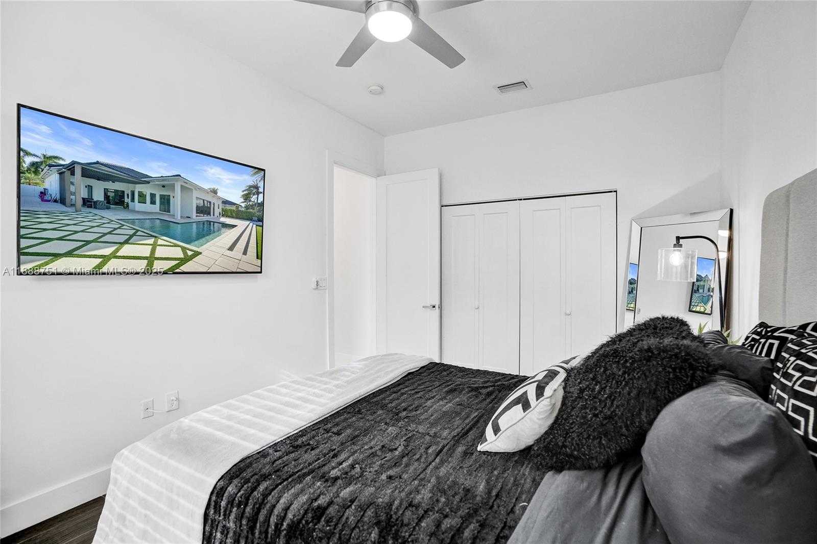 Small Image of 18787 SOUTH WEST 24TH STREET, Miramar Number 55