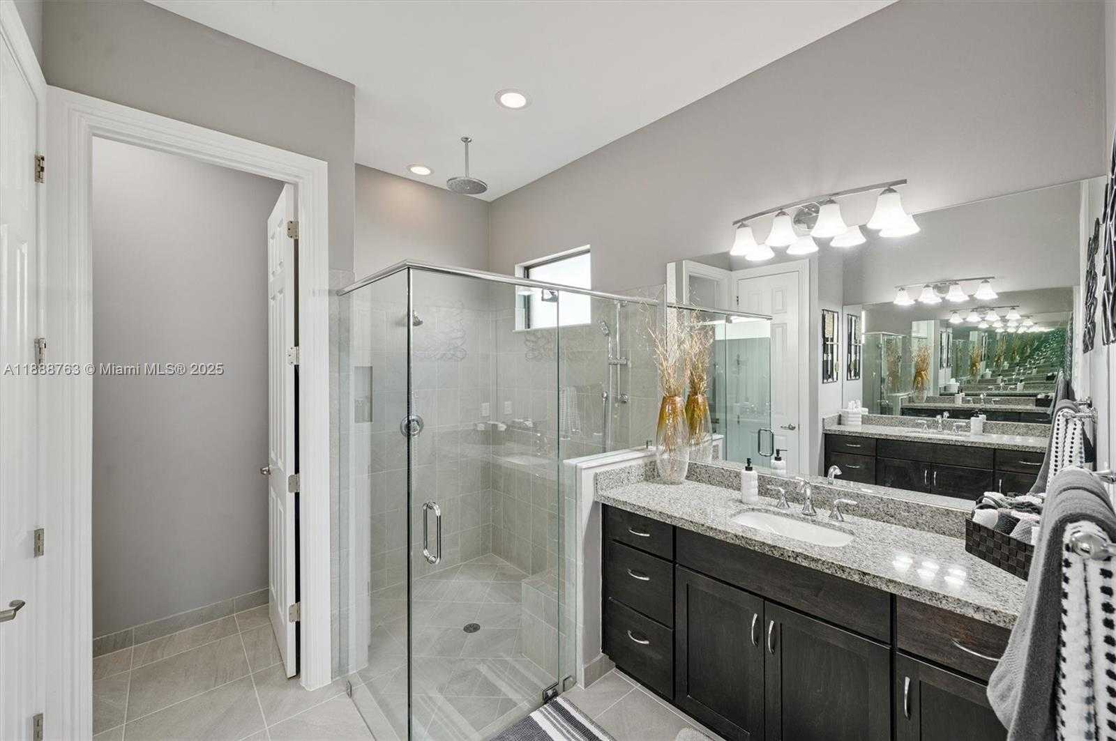 Small Image of 12065 NORTH KALMAR CIR, Parkland Number 38