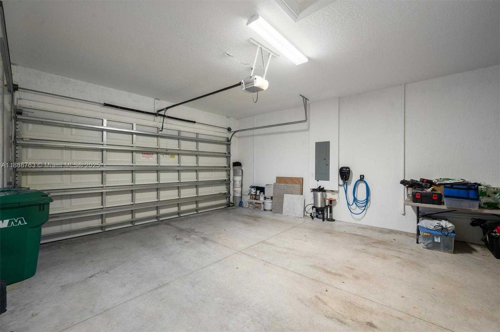 Small Image of 12065 NORTH KALMAR CIR, Parkland Number 51