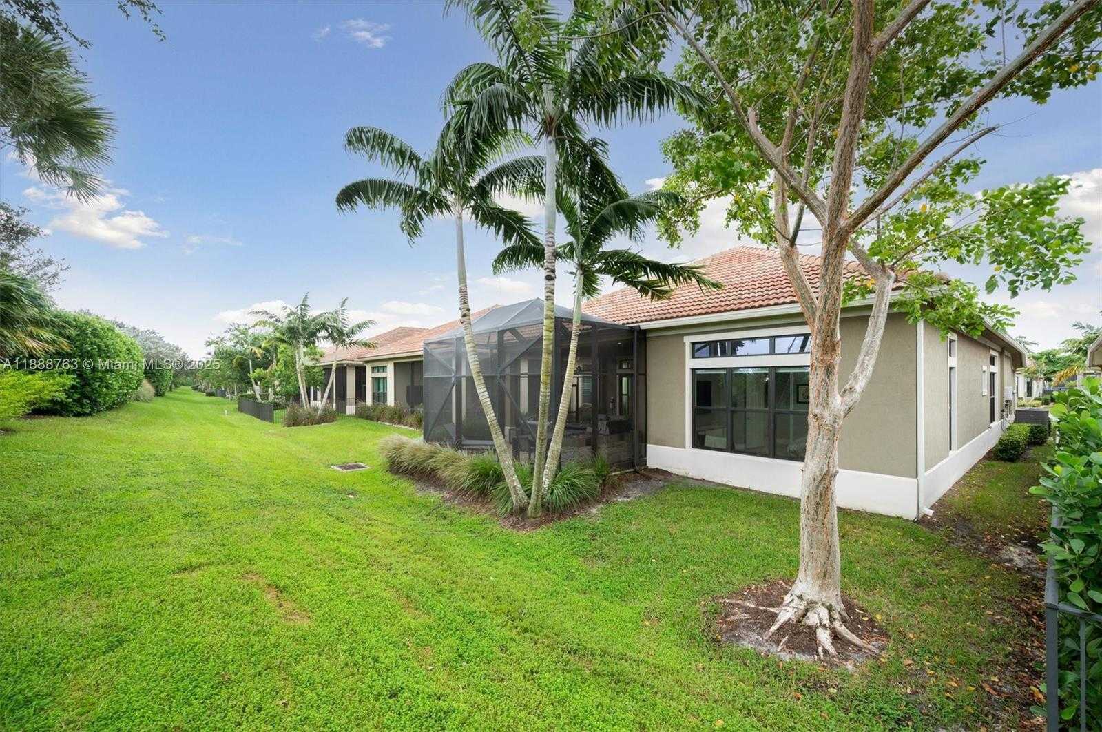 Small Image of 12065 NORTH KALMAR CIR, Parkland Number 52