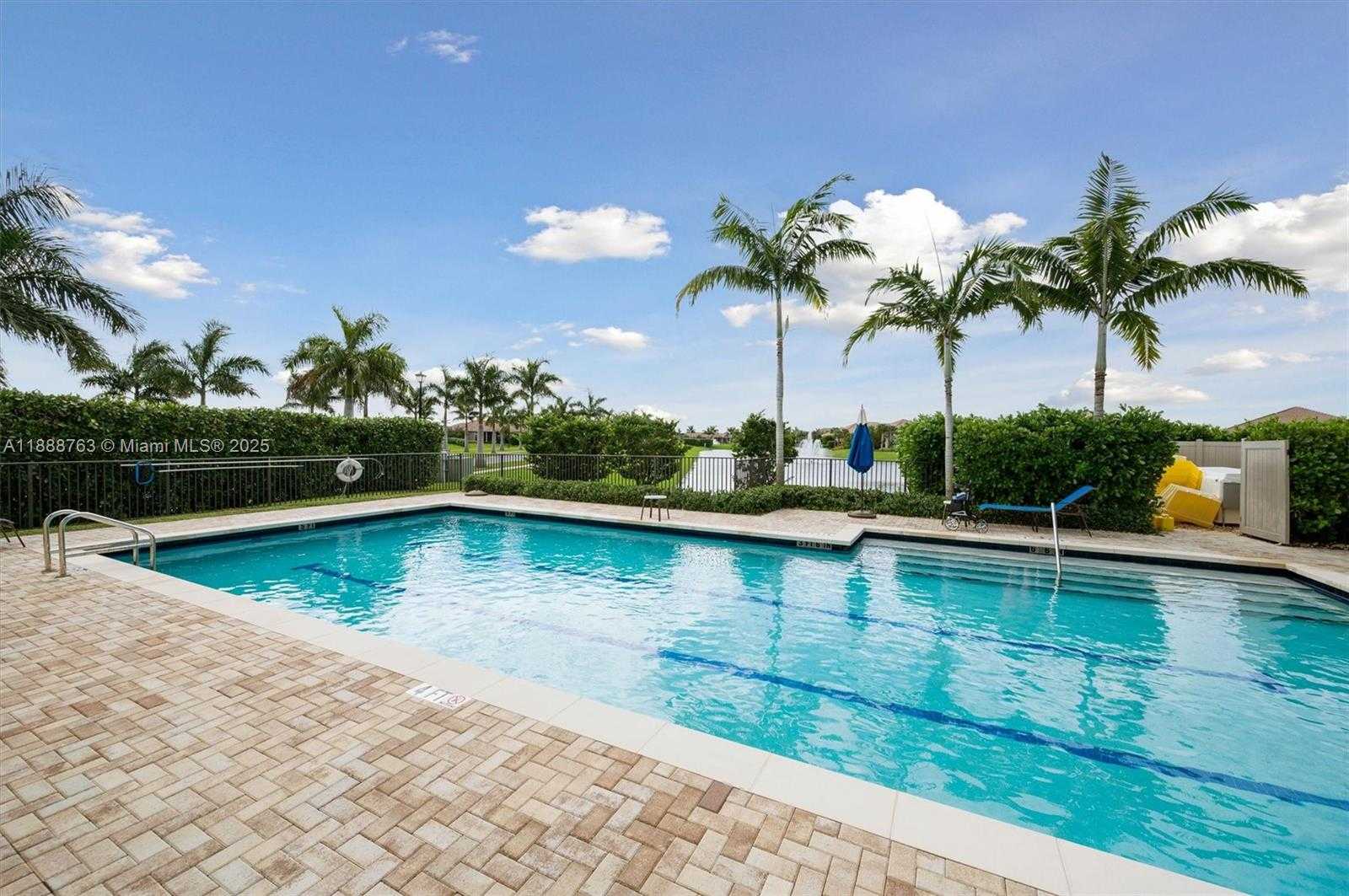 Small Image of 12065 NORTH KALMAR CIR, Parkland Number 57