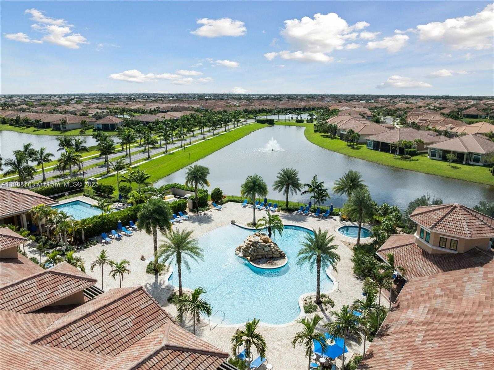 Small Image of 12065 NORTH KALMAR CIR, Parkland Number 74