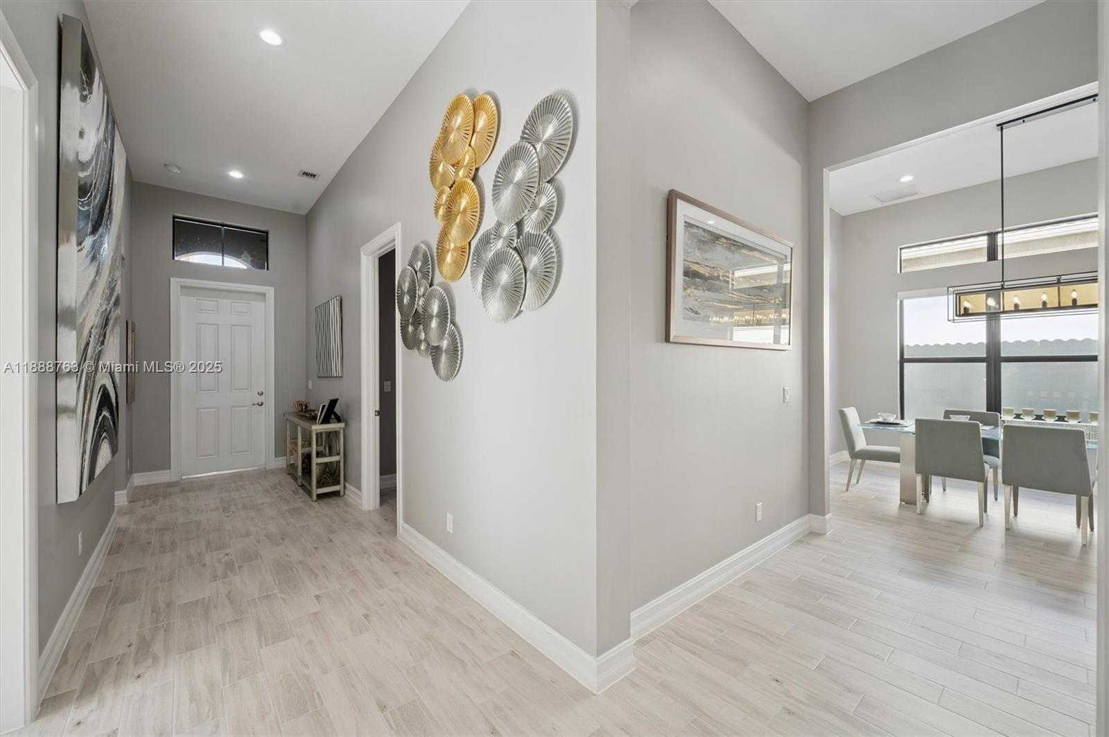 Small Image of 12065 NORTH KALMAR CIR, Parkland Number 9