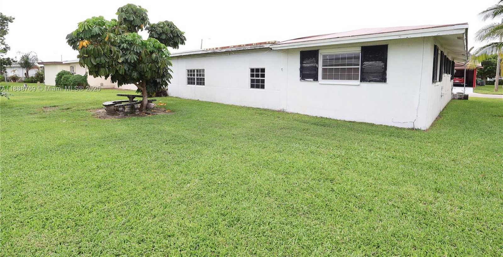 Small Image of 4716 NORTH WEST 48TH AVE, Tamarac Number 25