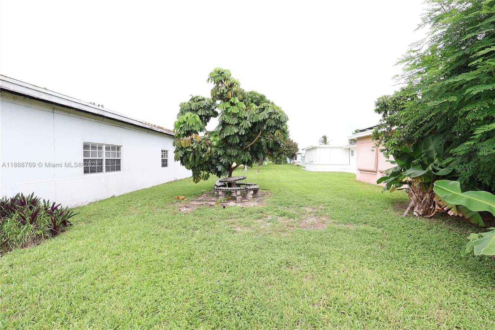 Small Image of 4716 NORTH WEST 48TH AVE, Tamarac Number 26