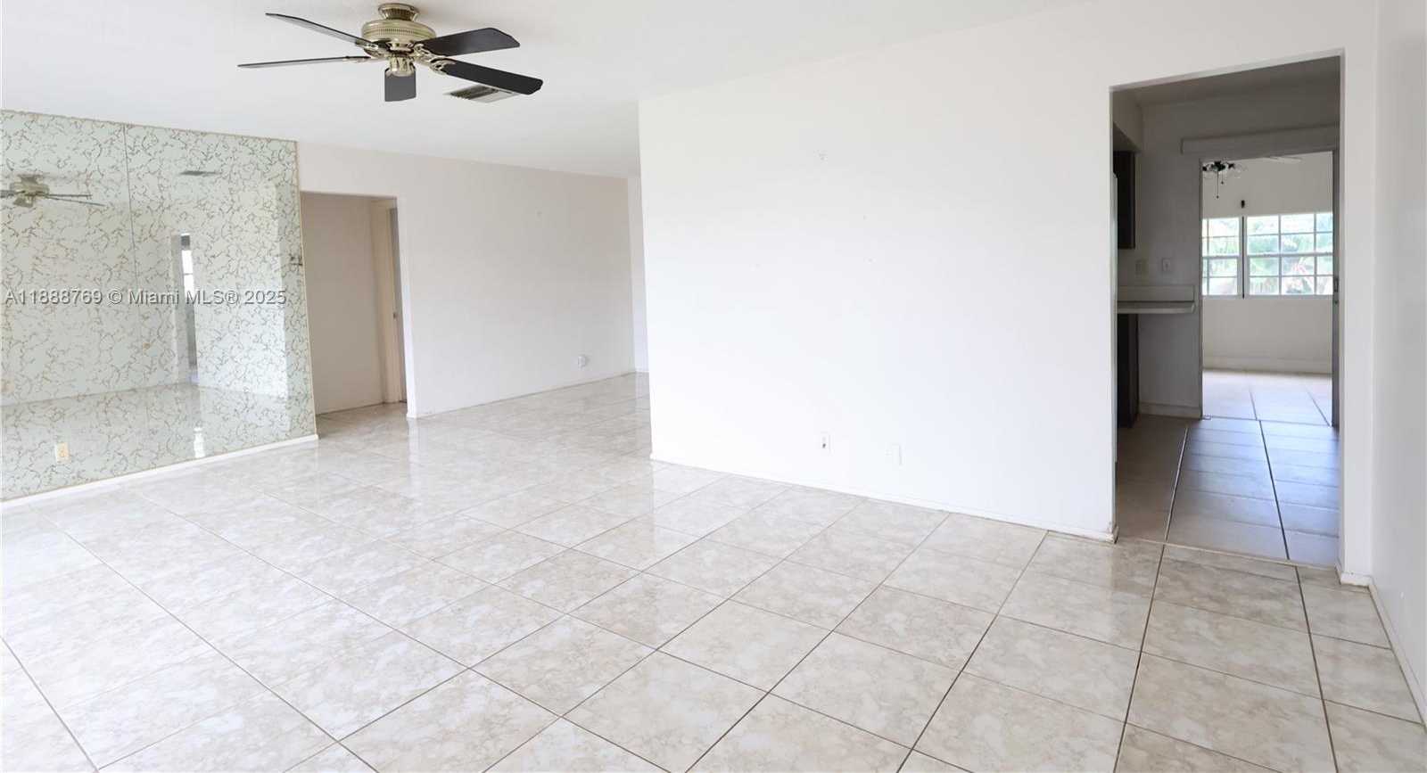 Small Image of 4716 NORTH WEST 48TH AVE, Tamarac Number 4