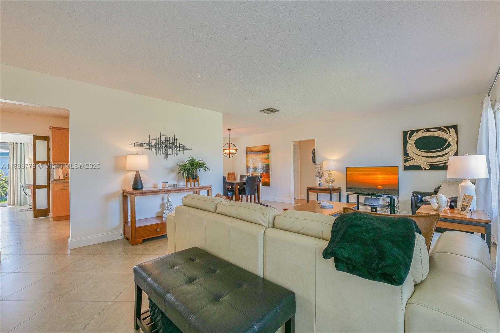 Small Image of 4908 NORTH WEST 43RD AVE, Tamarac Number 10