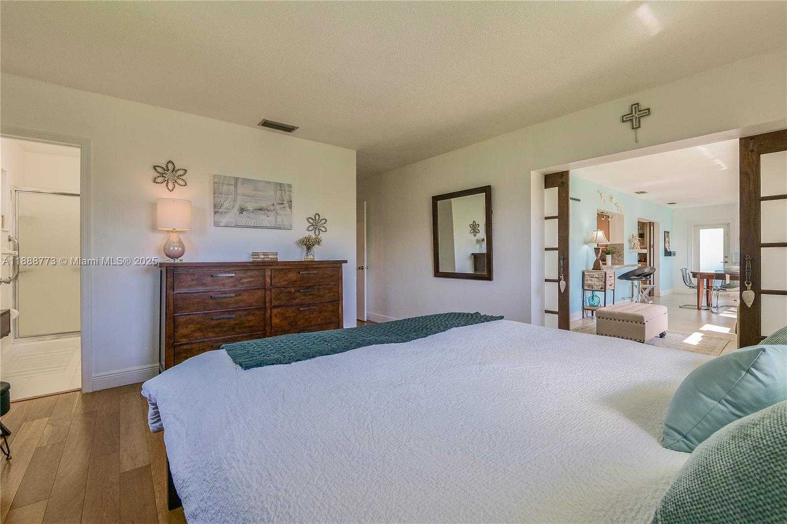 Small Image of 4908 NORTH WEST 43RD AVE, Tamarac Number 26