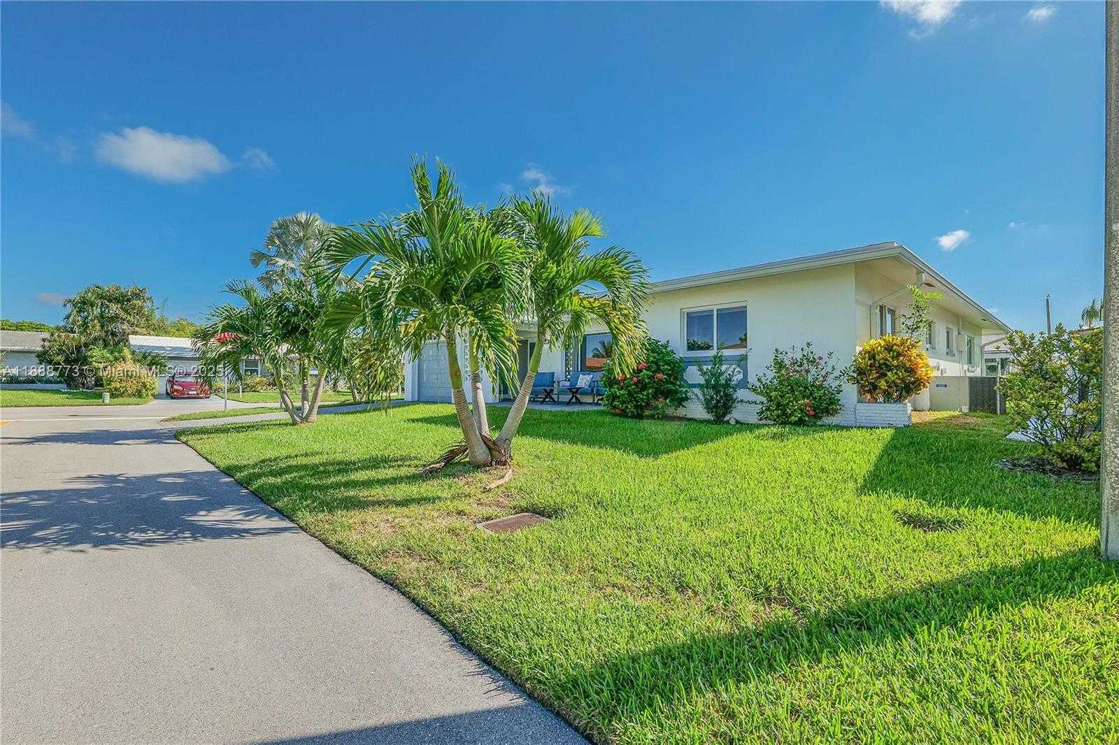 Small Image of 4908 NORTH WEST 43RD AVE, Tamarac Number 3