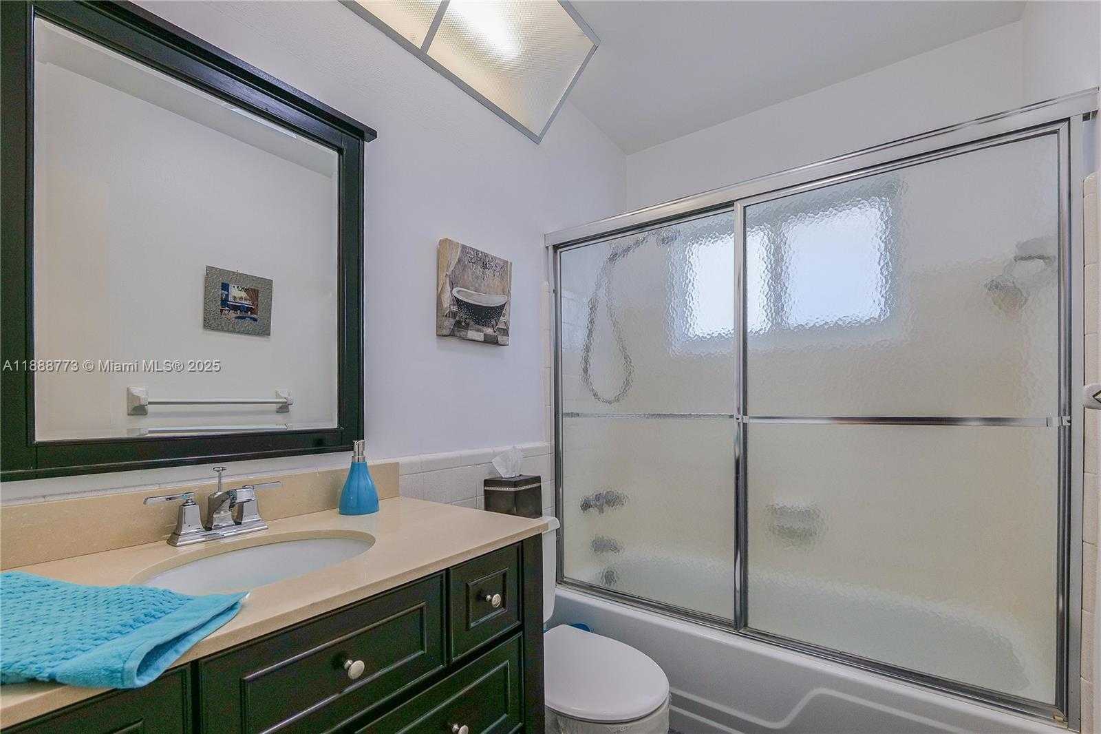 Small Image of 4908 NORTH WEST 43RD AVE, Tamarac Number 32