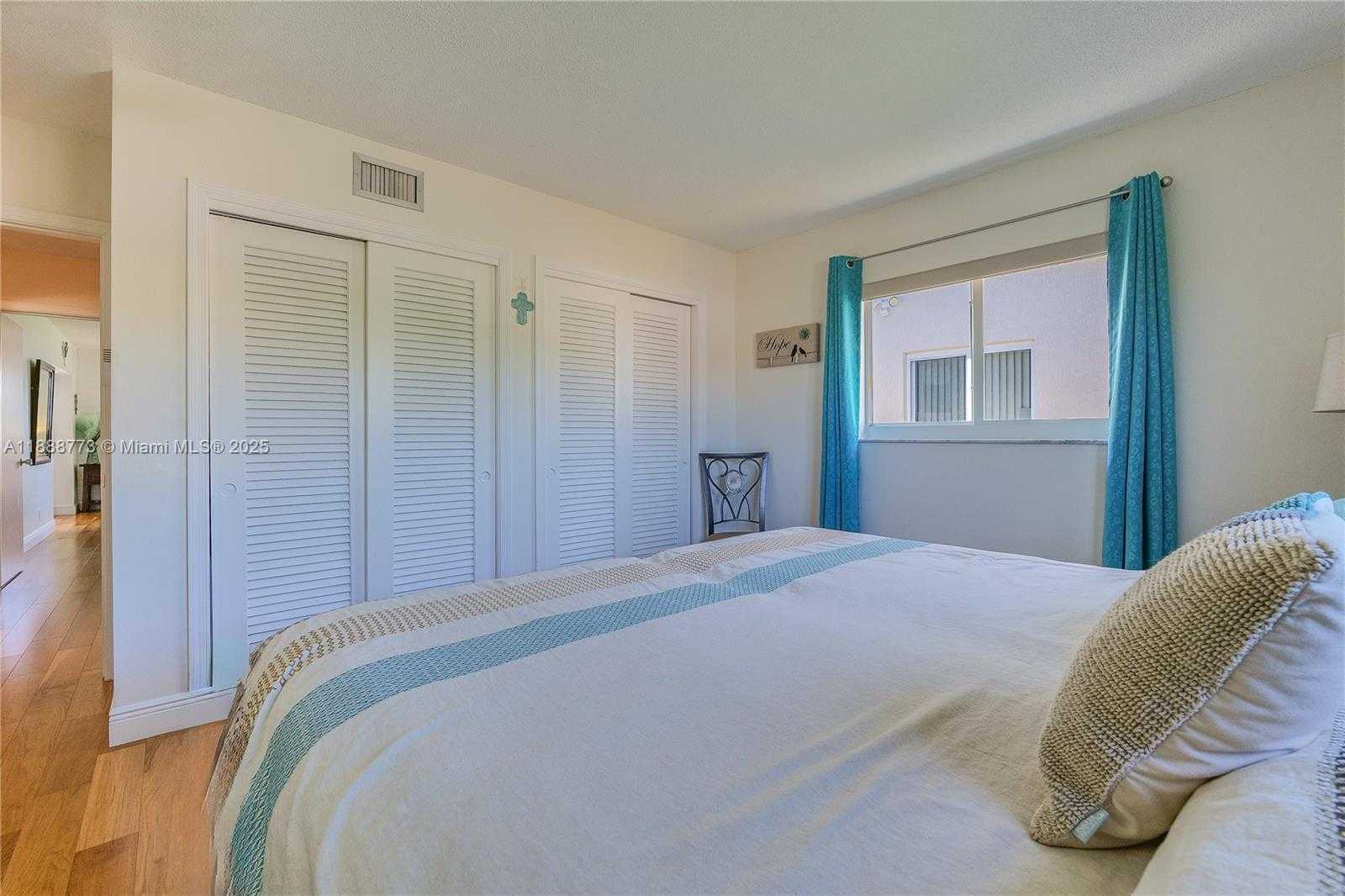 Small Image of 4908 NORTH WEST 43RD AVE, Tamarac Number 36