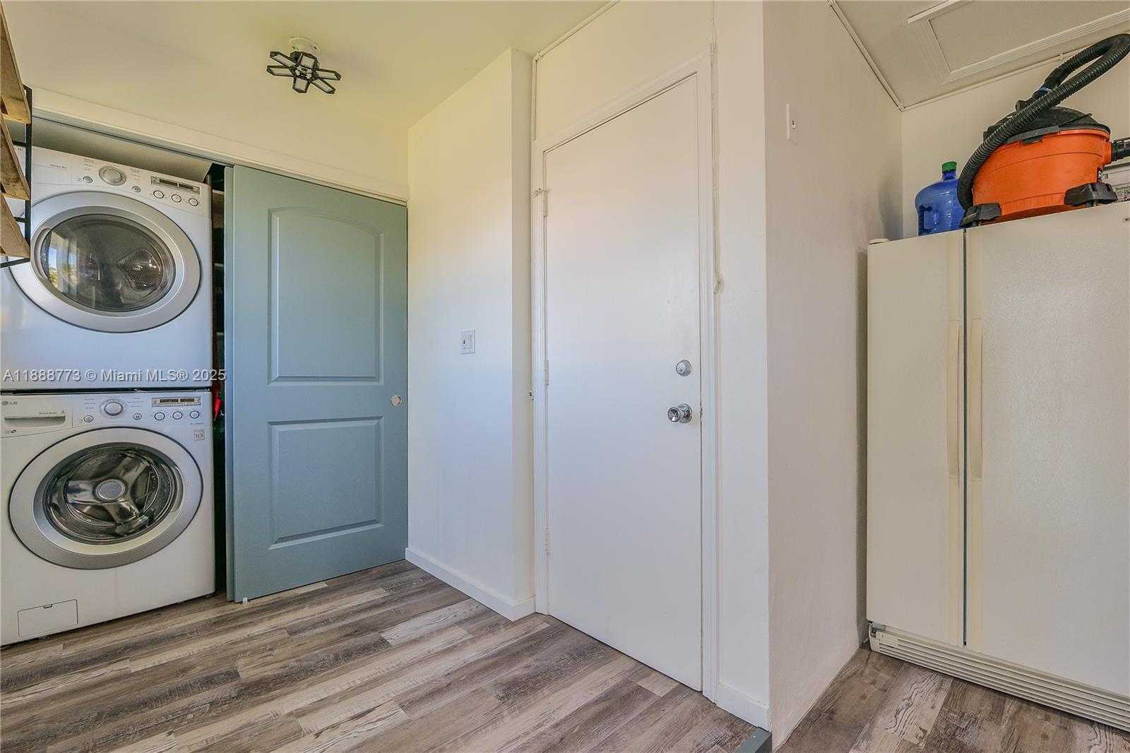 Small Image of 4908 NORTH WEST 43RD AVE, Tamarac Number 39