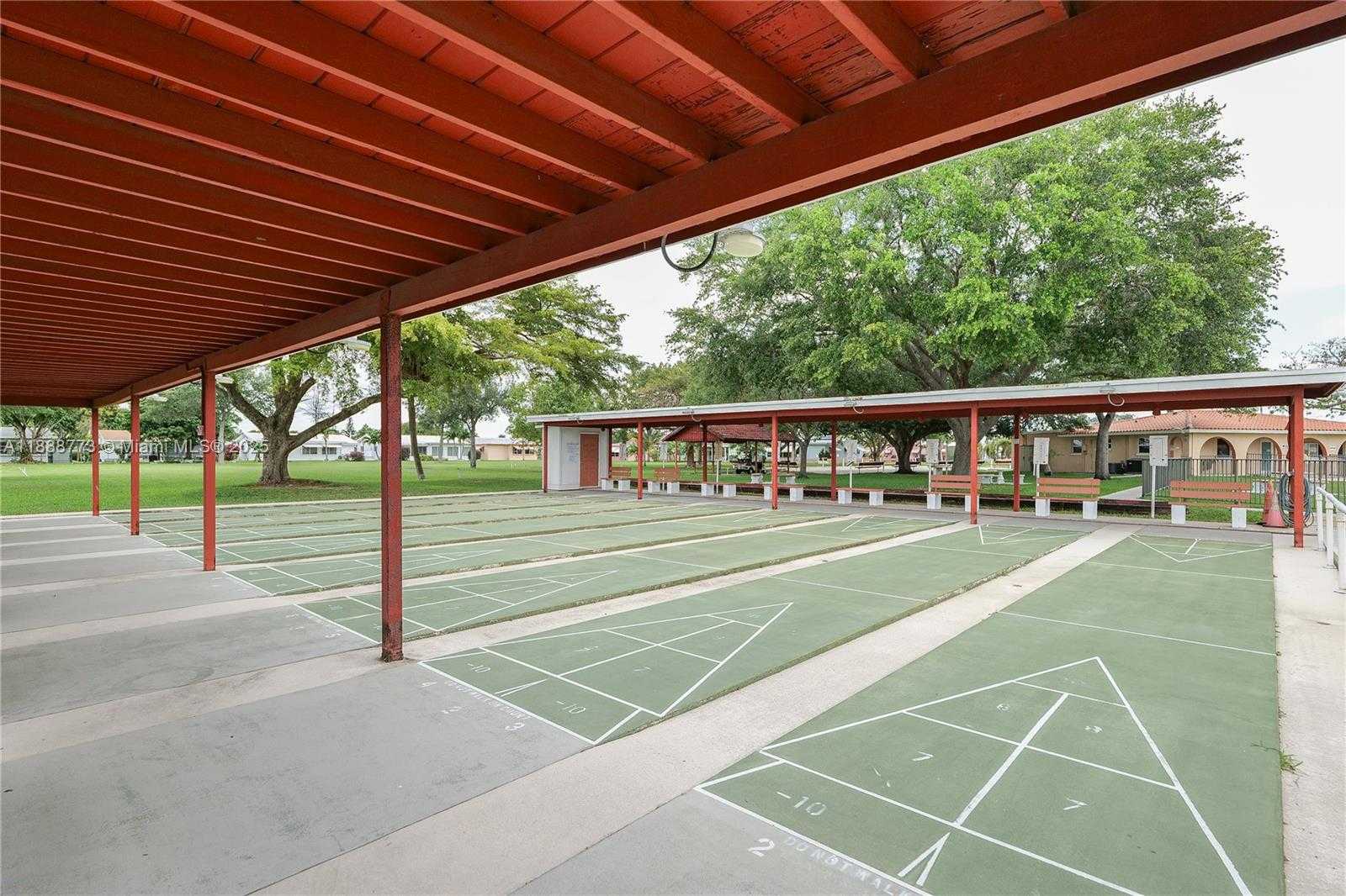 Small Image of 4908 NORTH WEST 43RD AVE, Tamarac Number 44