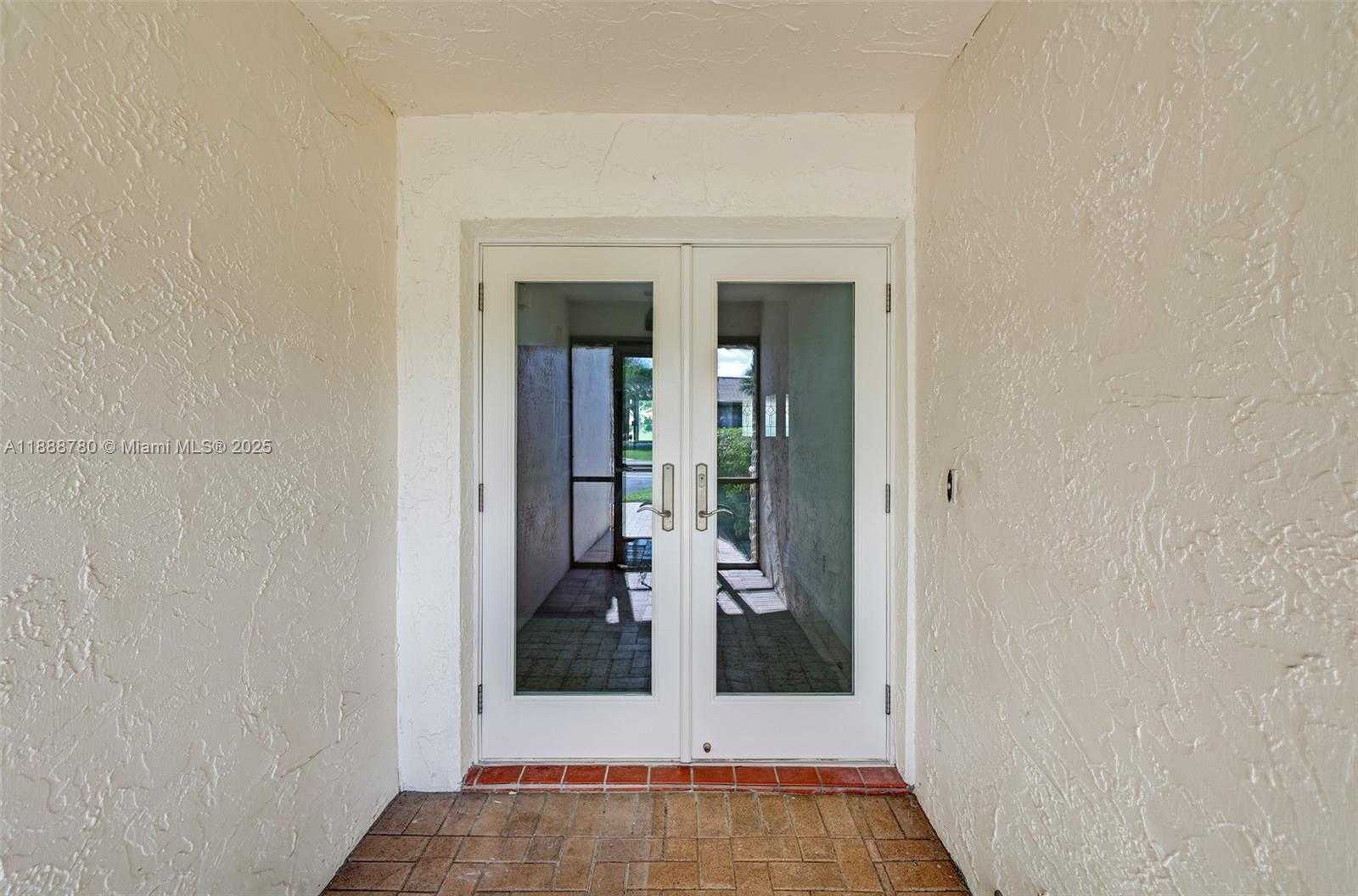 Small Image of 10431 NORTH WEST 70TH CT, Tamarac Number 17