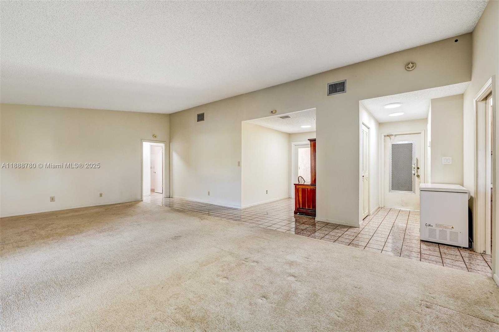 Small Image of 10431 NORTH WEST 70TH CT, Tamarac Number 22
