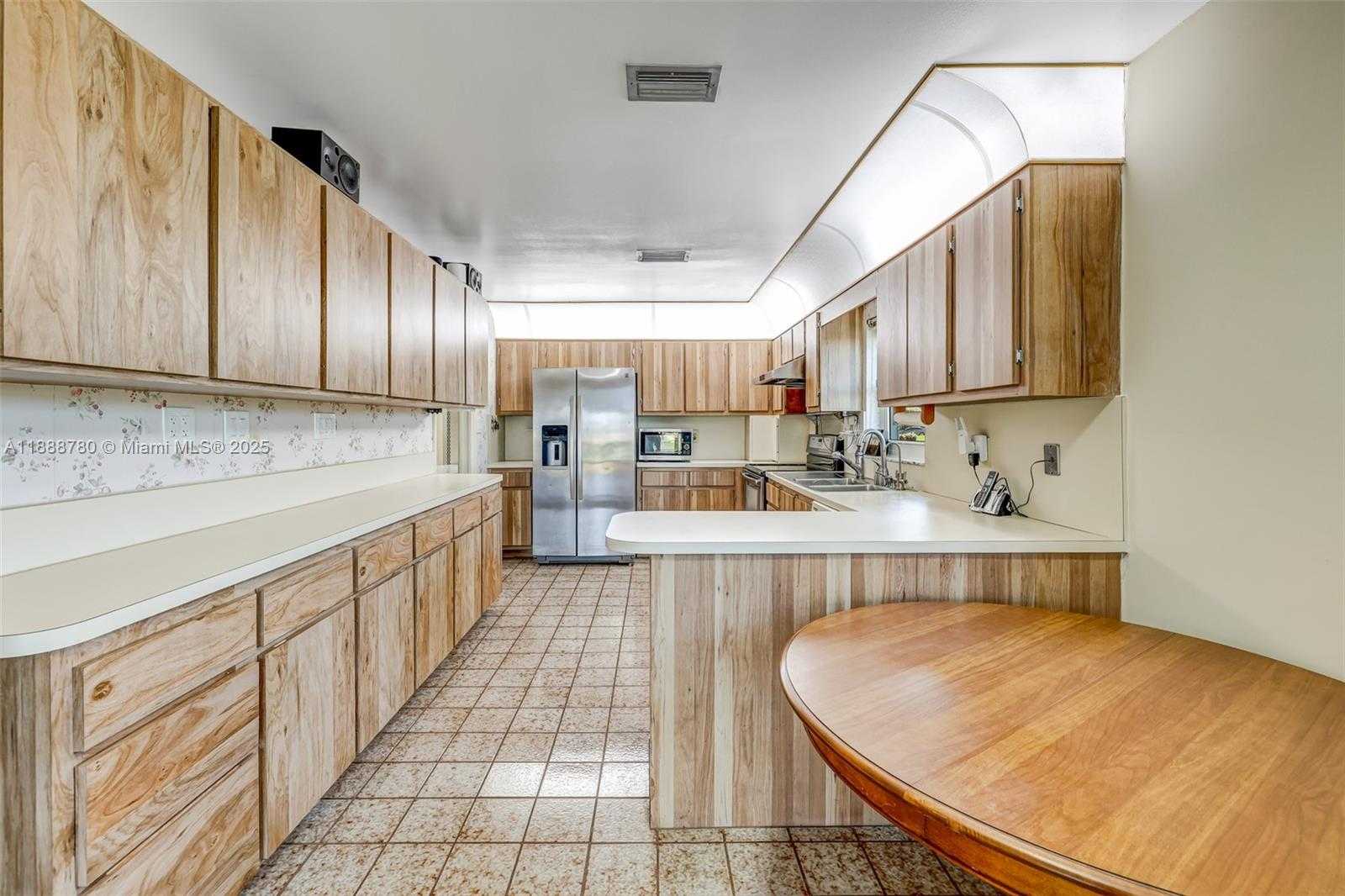 Small Image of 10431 NORTH WEST 70TH CT, Tamarac Number 24