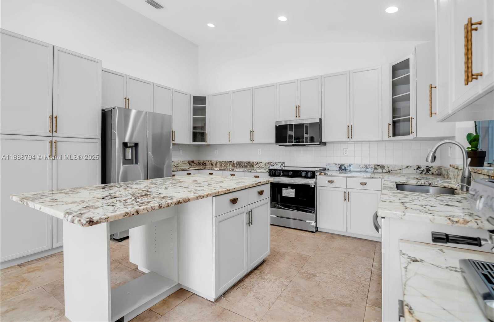 Small Image of 2791 SOUTH WEST 190TH AVE, Miramar Number 10