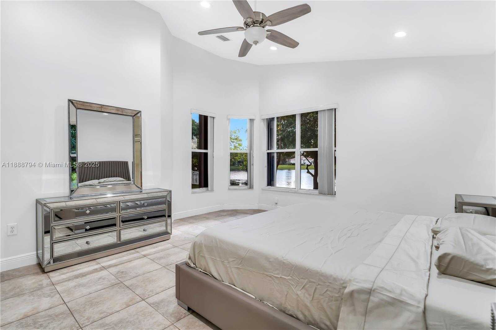 Small Image of 2791 SOUTH WEST 190TH AVE, Miramar Number 20
