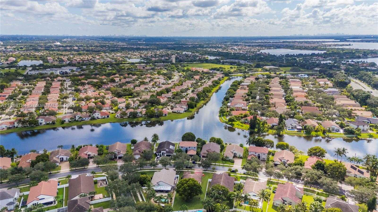 Small Image of 2791 SOUTH WEST 190TH AVE, Miramar Number 32