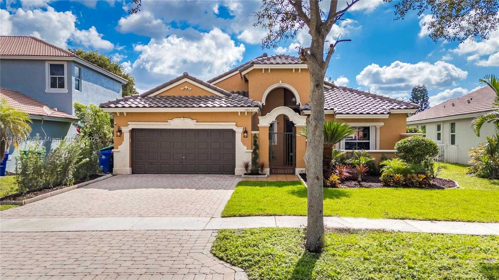 Small Image of 2791 SOUTH WEST 190TH AVE, Miramar Number 36