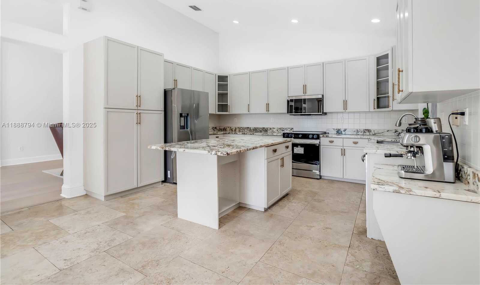 Small Image of 2791 SOUTH WEST 190TH AVE, Miramar Number 9