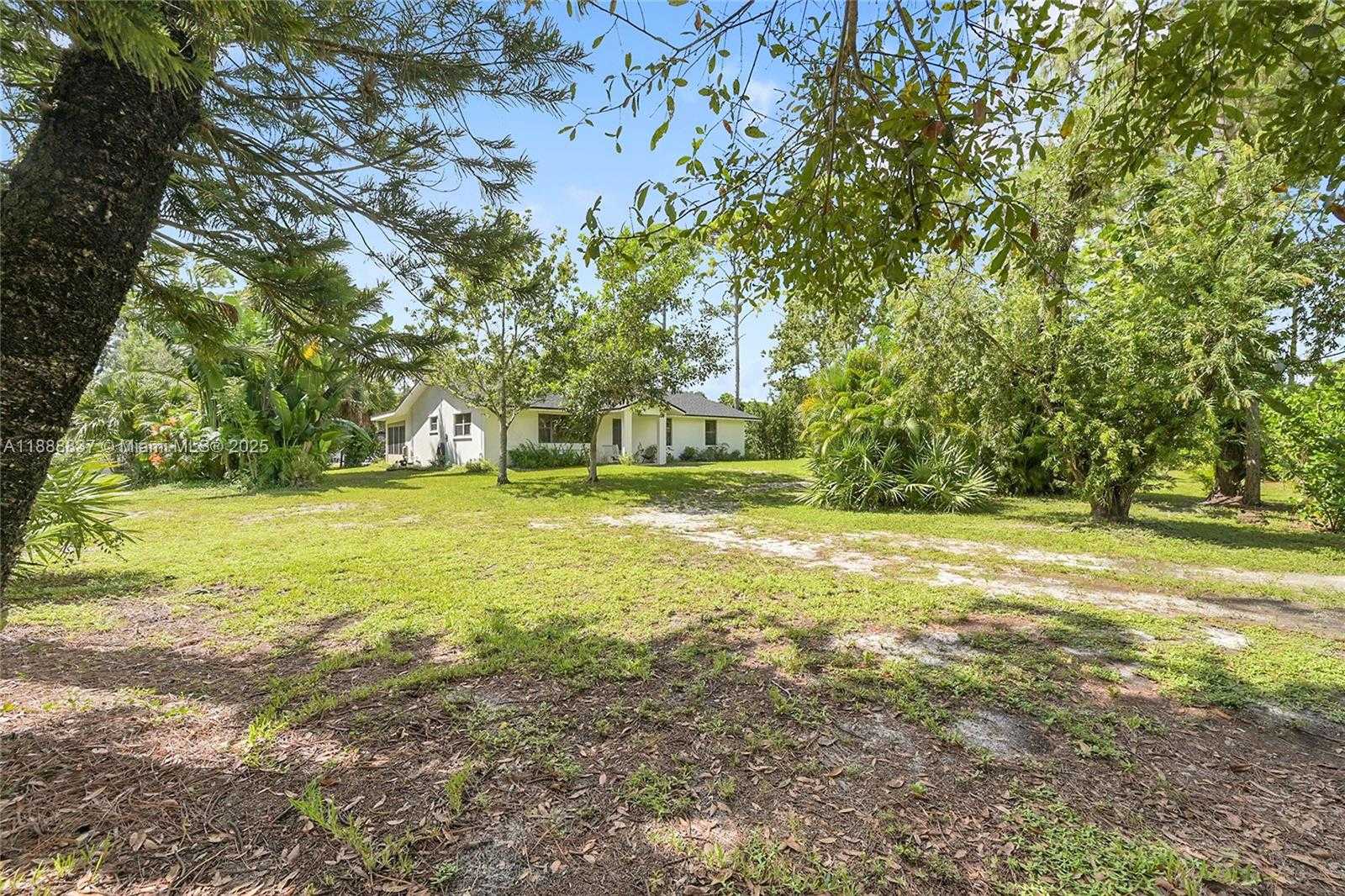 Small Image of 13266 NORTH 52ND CT N, West Palm Beach Number 3