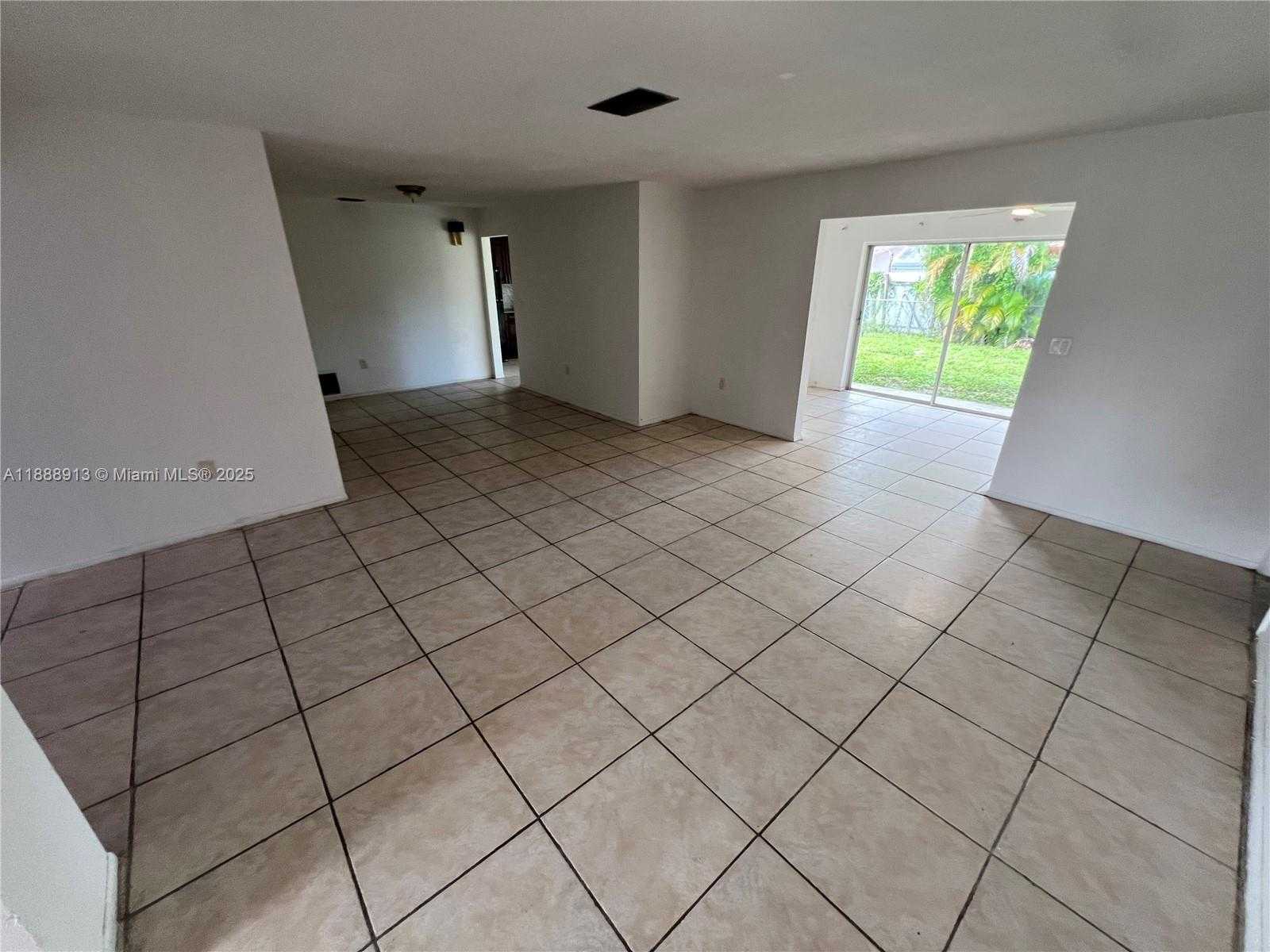 Small Image of 6301 SOUTH WEST 34TH ST, Miramar Number 16