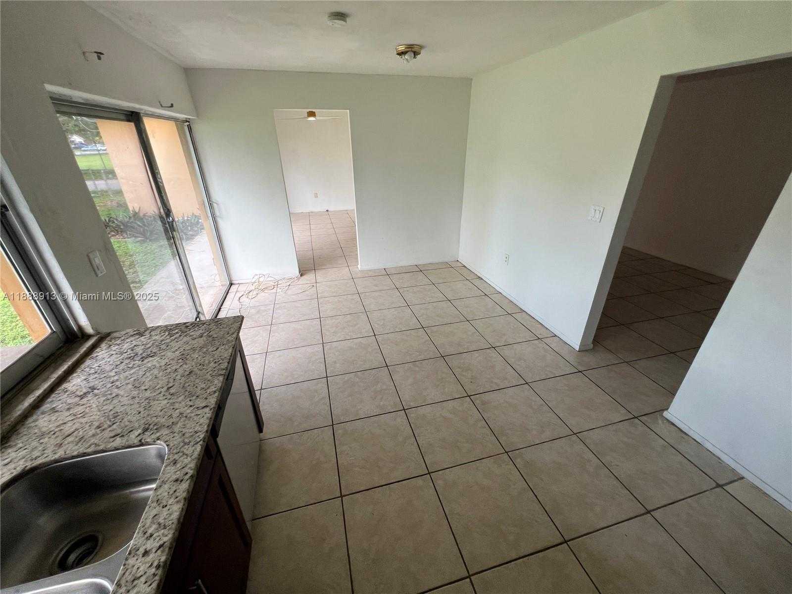 Small Image of 6301 SOUTH WEST 34TH ST, Miramar Number 23