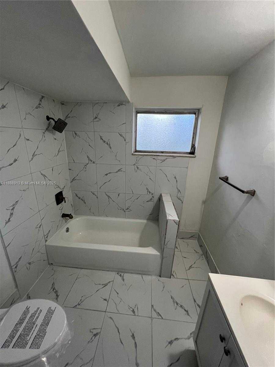 Small Image of 6301 SOUTH WEST 34TH ST, Miramar Number 34