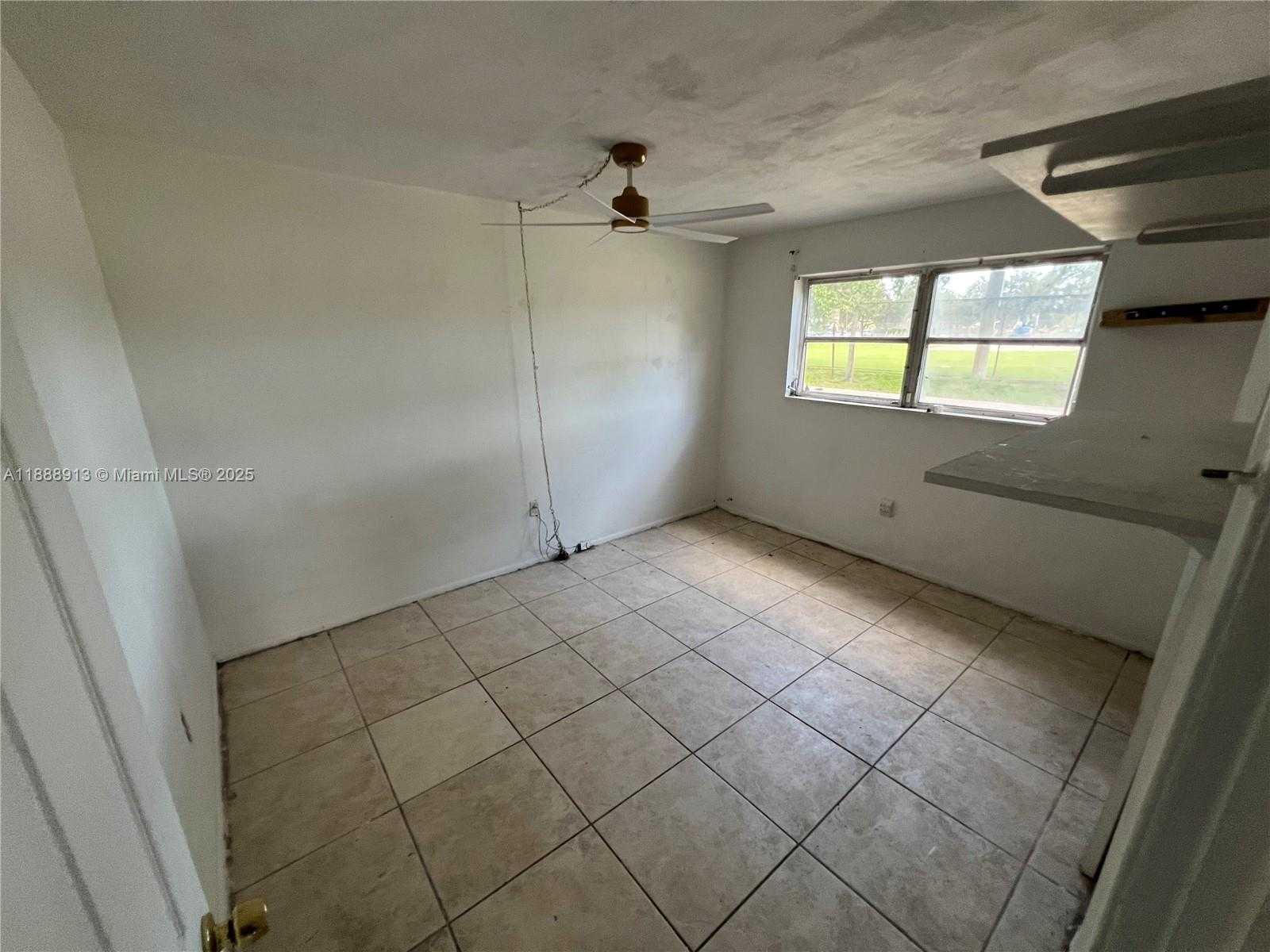 Small Image of 6301 SOUTH WEST 34TH ST, Miramar Number 38