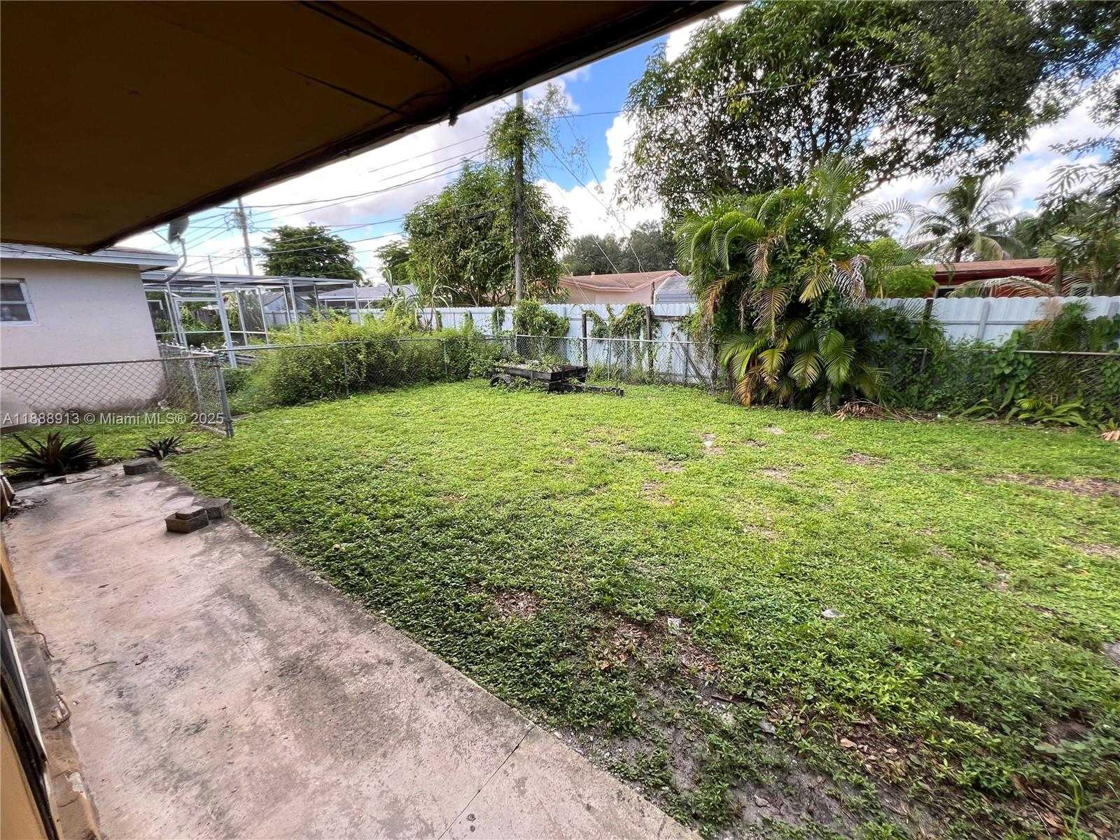 Small Image of 6301 SOUTH WEST 34TH ST, Miramar Number 49