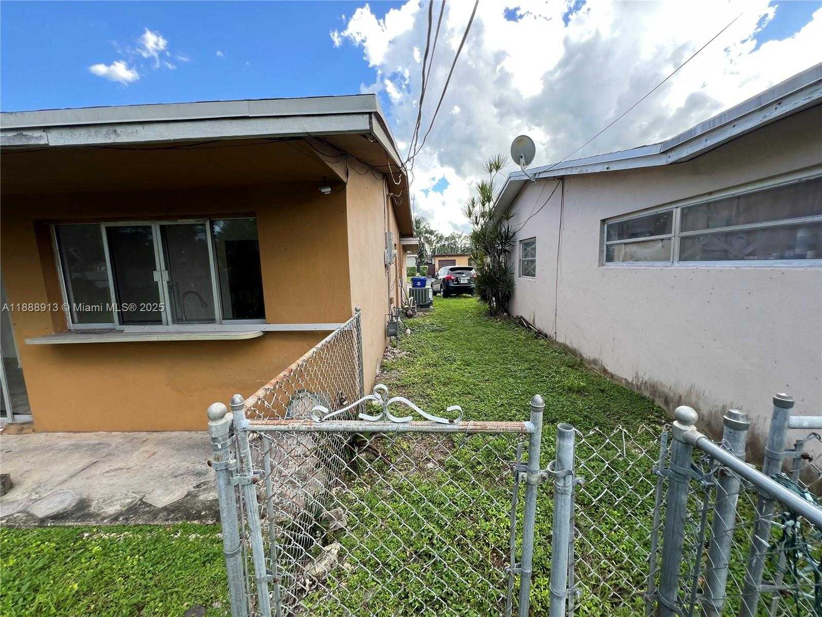 Small Image of 6301 SOUTH WEST 34TH ST, Miramar Number 51