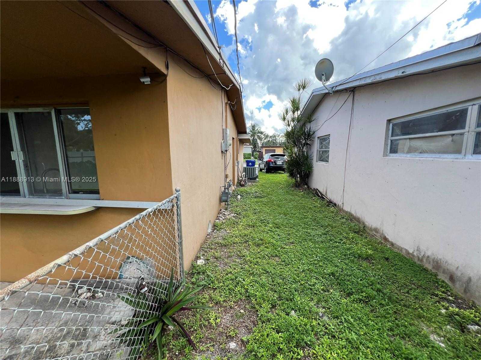 Small Image of 6301 SOUTH WEST 34TH ST, Miramar Number 56