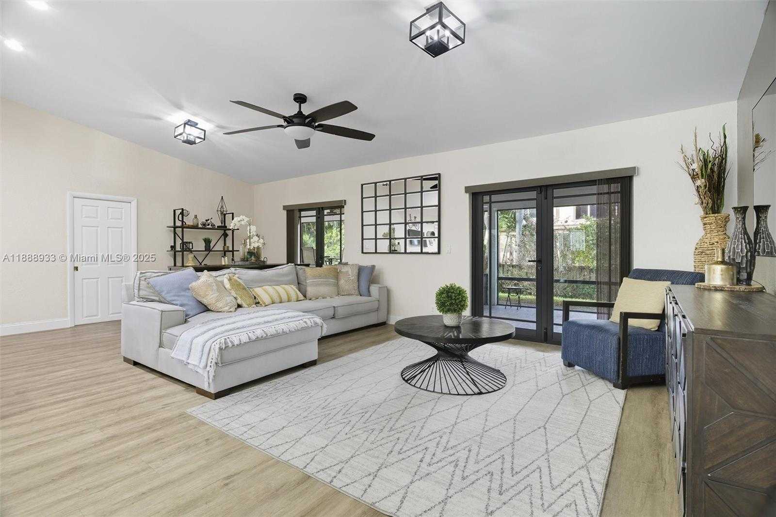 Small Image of 11521 NORTH WEST 23RD ST, Plantation Number 11