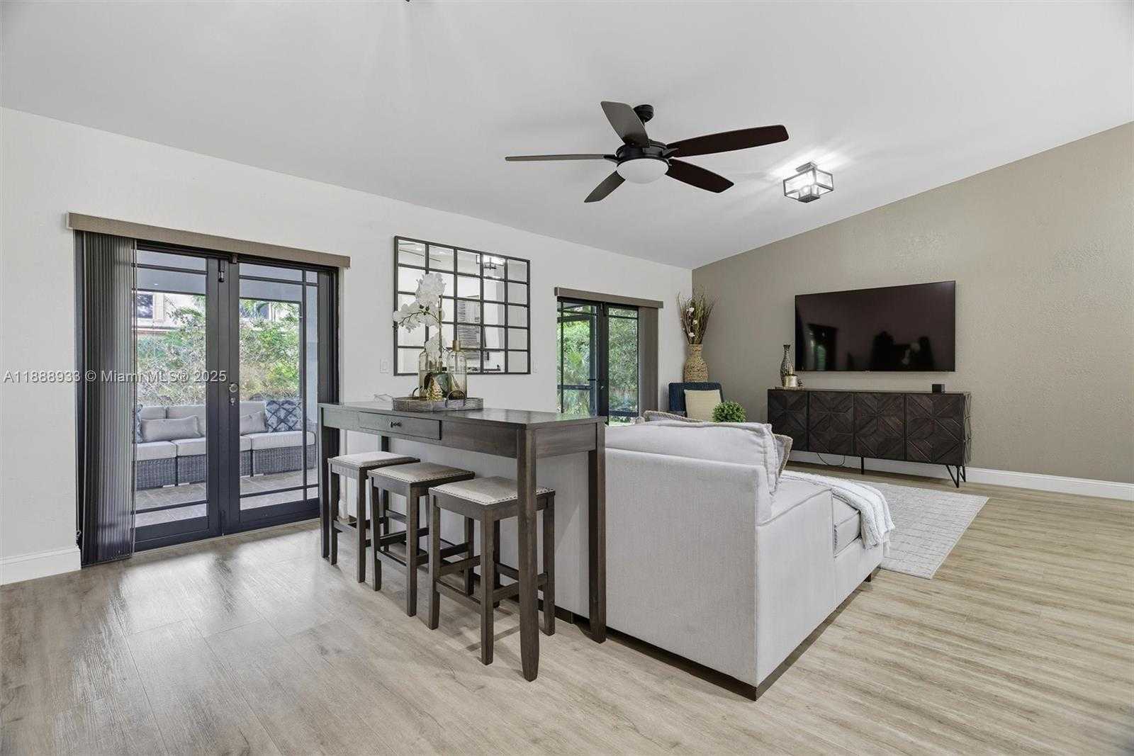 Small Image of 11521 NORTH WEST 23RD ST, Plantation Number 12