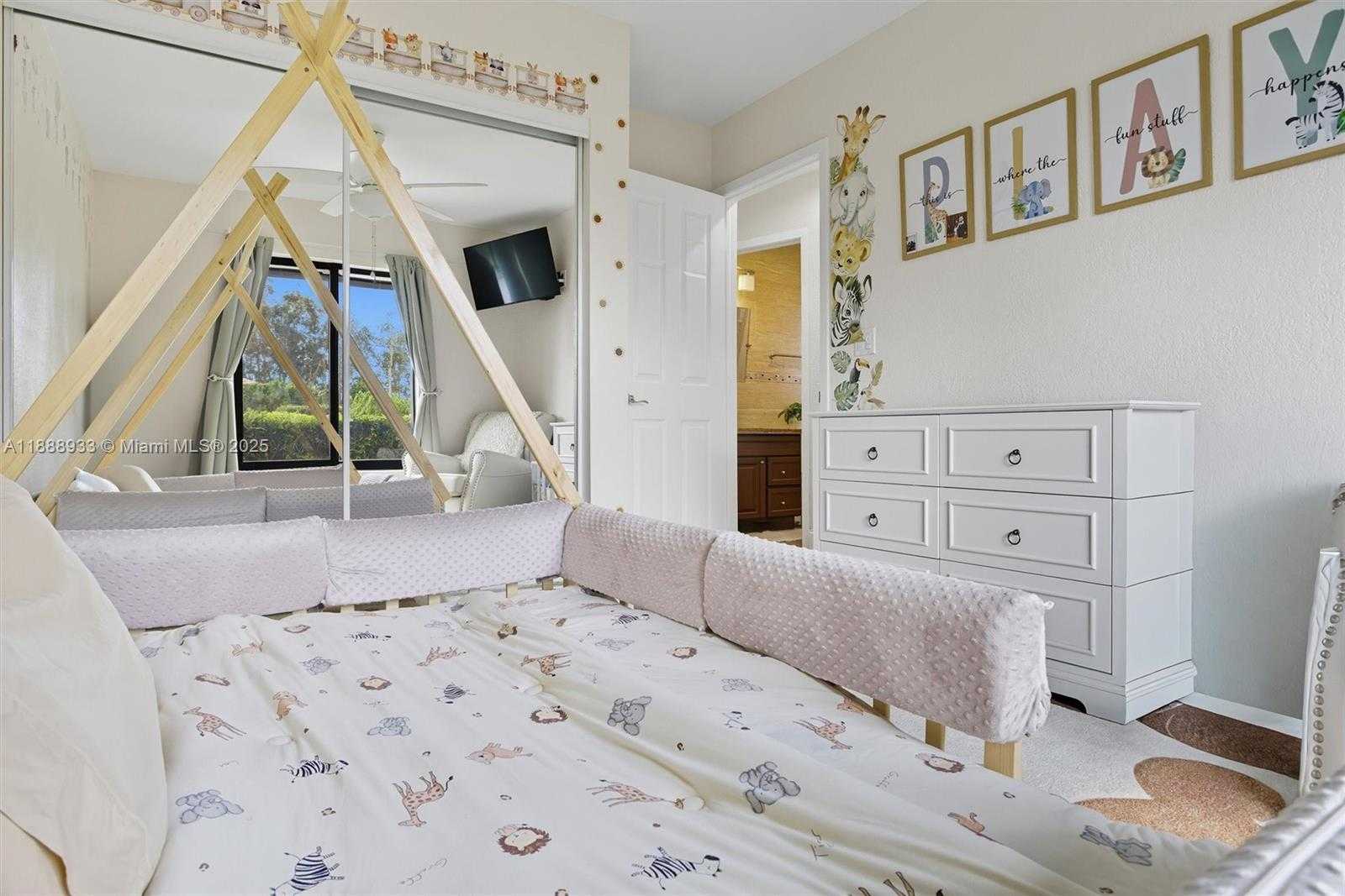 Small Image of 11521 NORTH WEST 23RD ST, Plantation Number 18