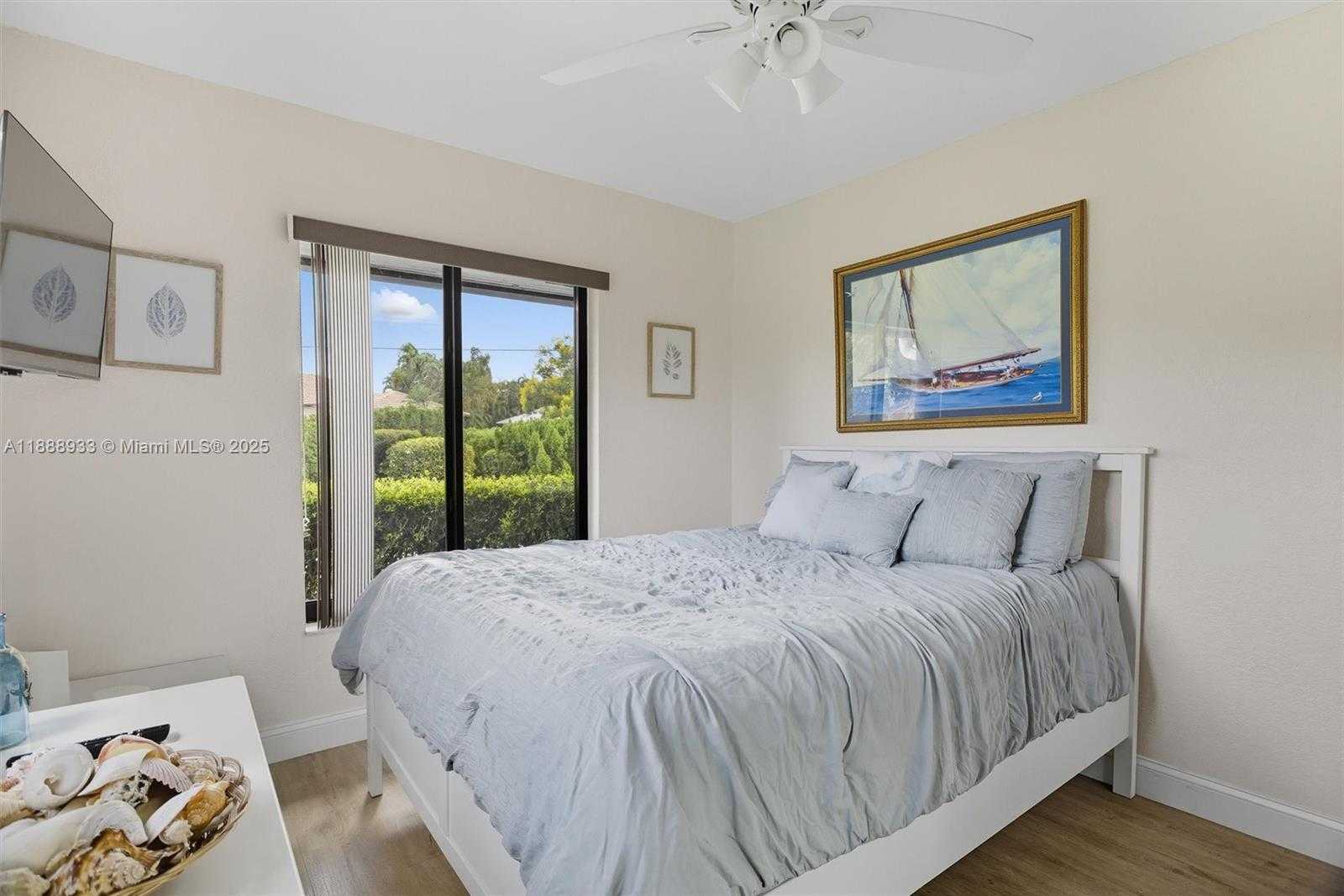 Small Image of 11521 NORTH WEST 23RD ST, Plantation Number 21