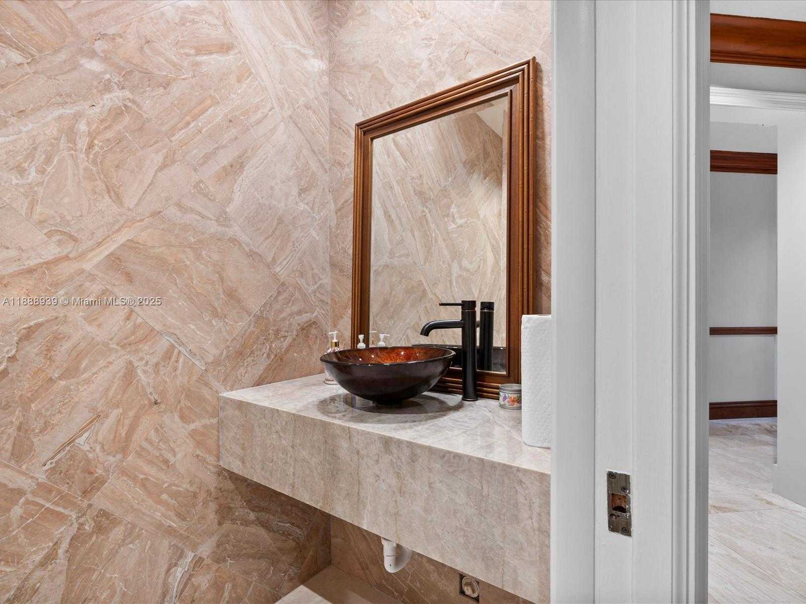 Small Image of 2941 PADDOCK LN, Weston Number 19