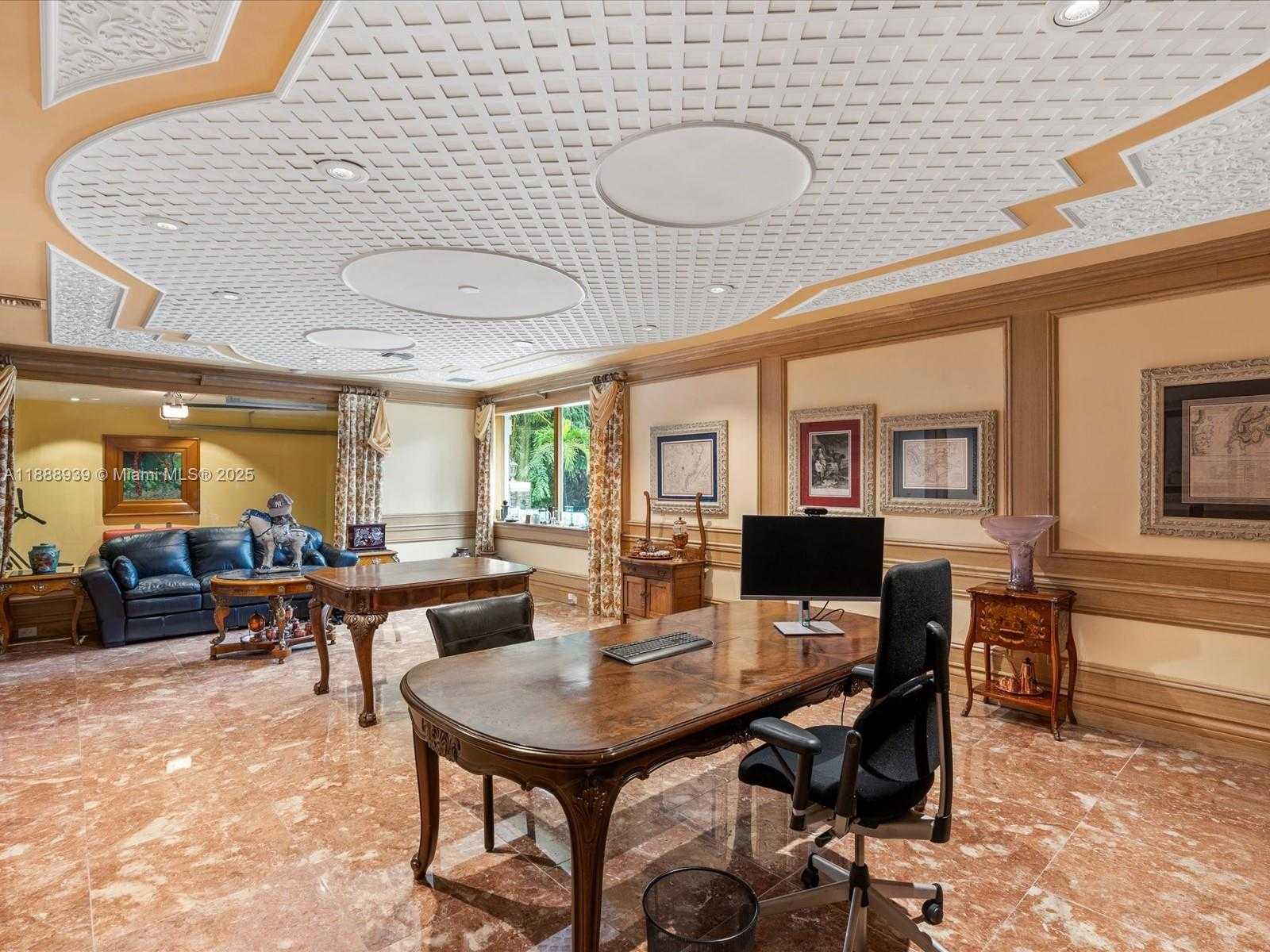 Small Image of 2941 PADDOCK LN, Weston Number 24