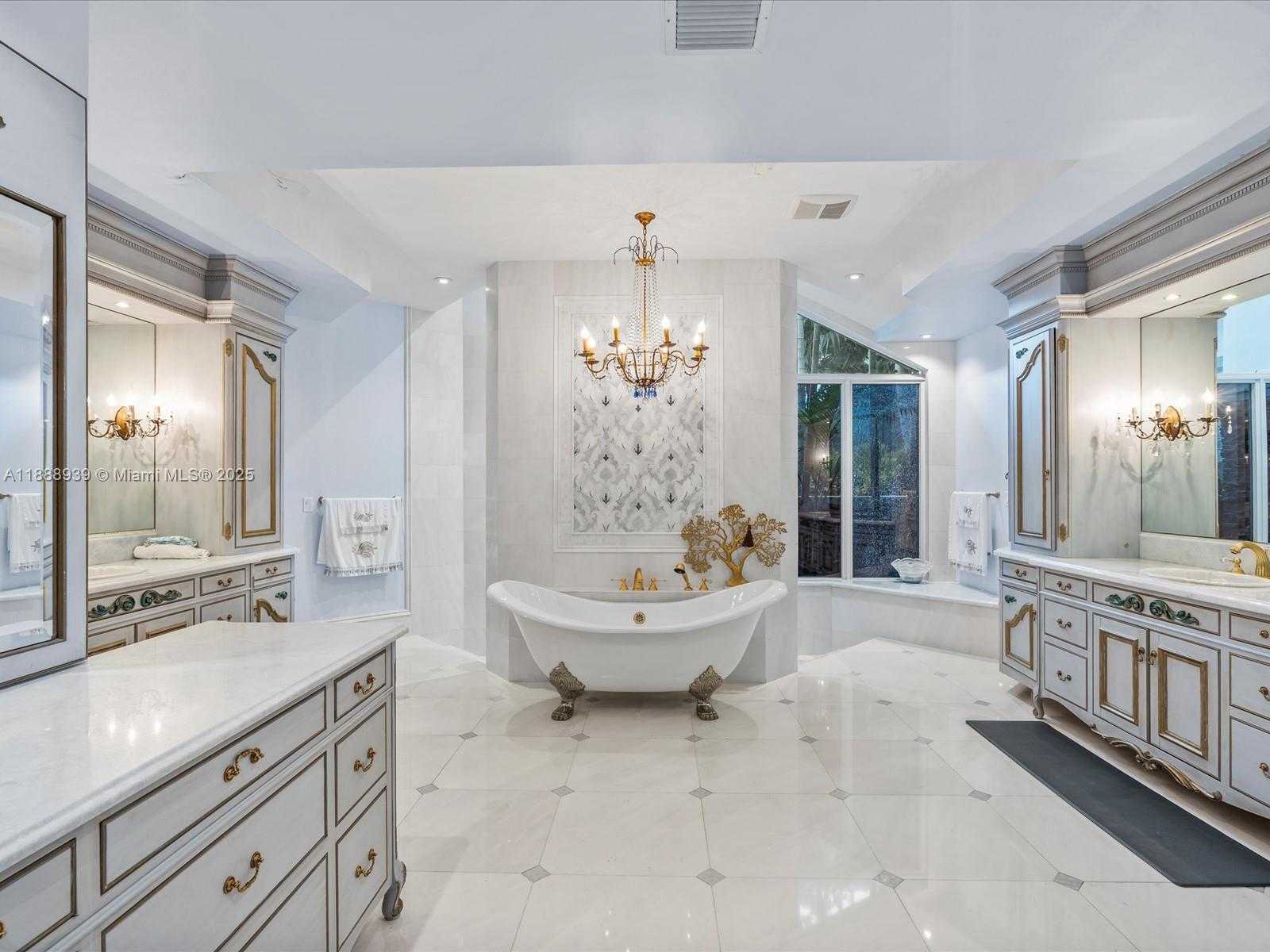 Small Image of 2941 PADDOCK LN, Weston Number 43