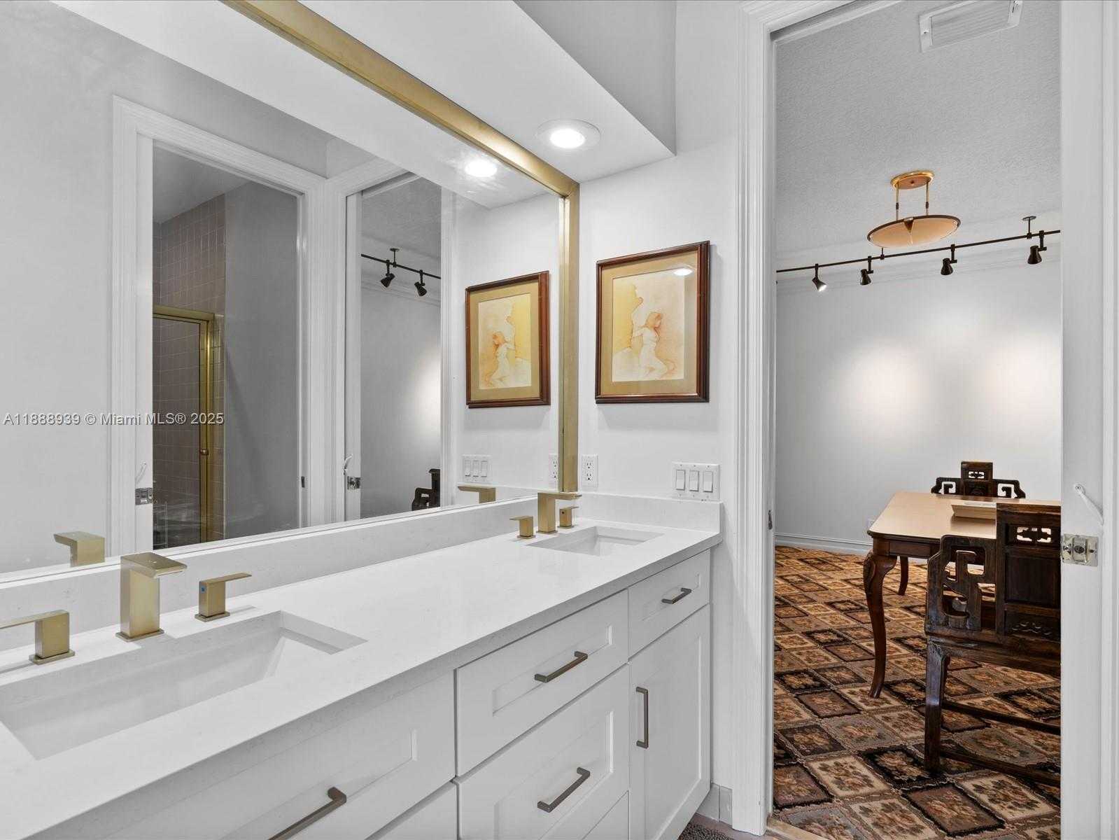 Small Image of 2941 PADDOCK LN, Weston Number 63