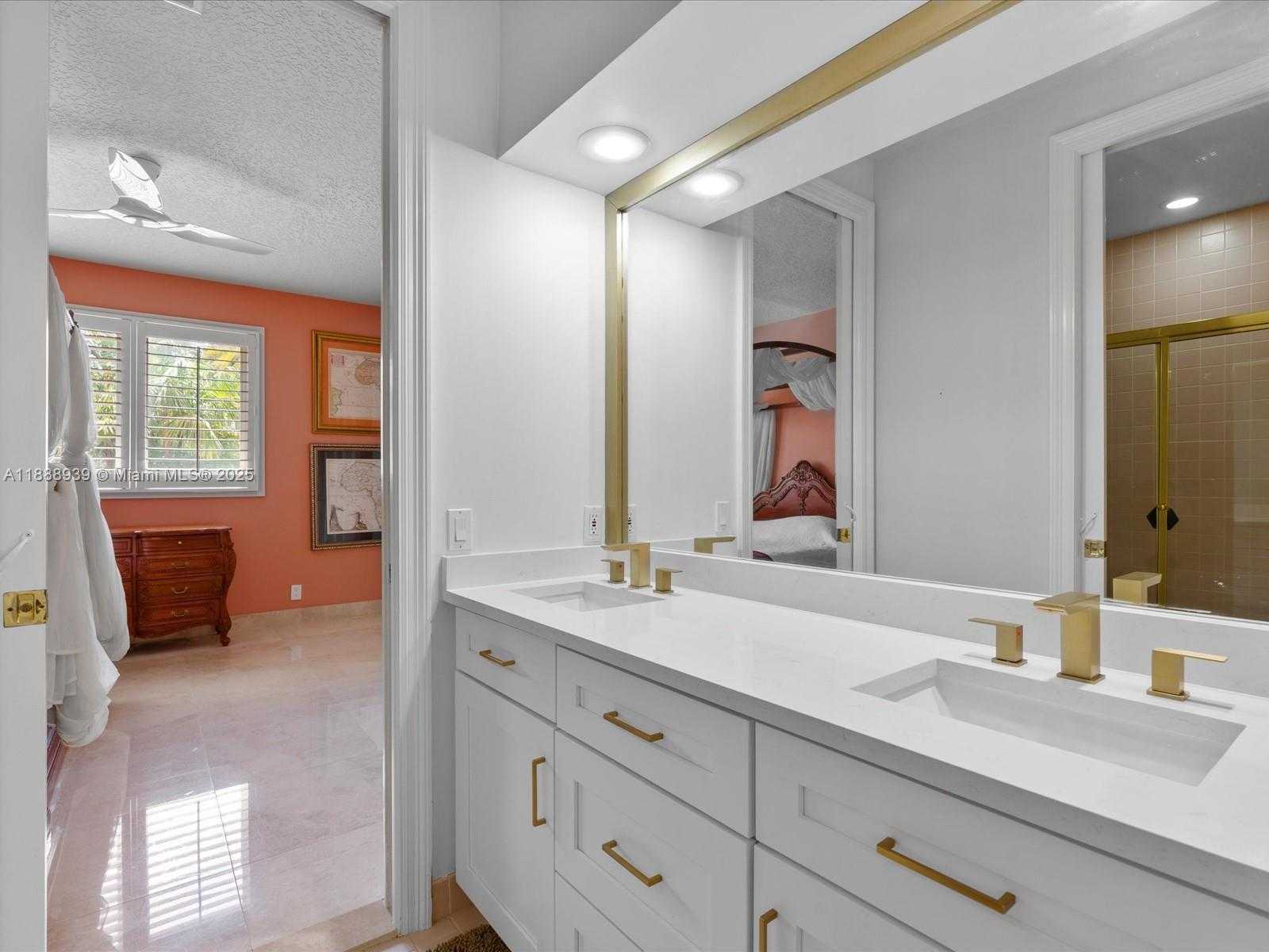 Small Image of 2941 PADDOCK LN, Weston Number 64