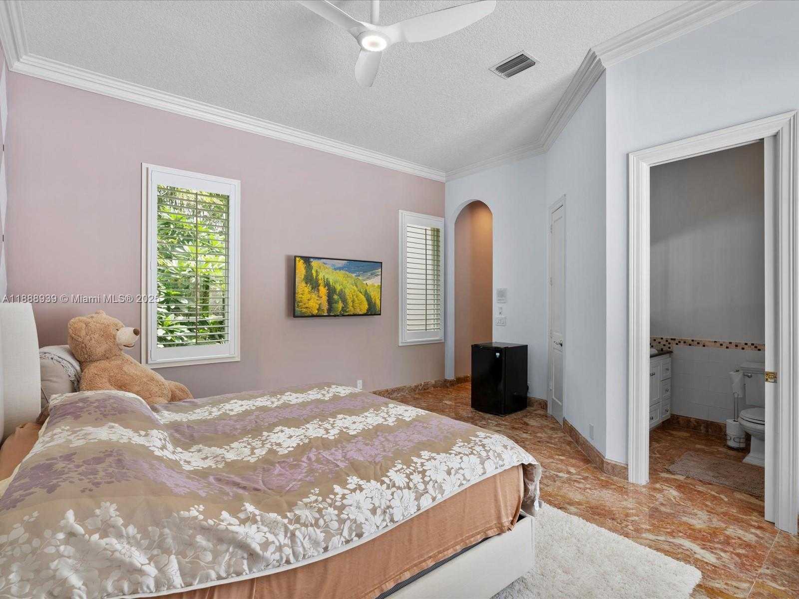 Small Image of 2941 PADDOCK LN, Weston Number 74