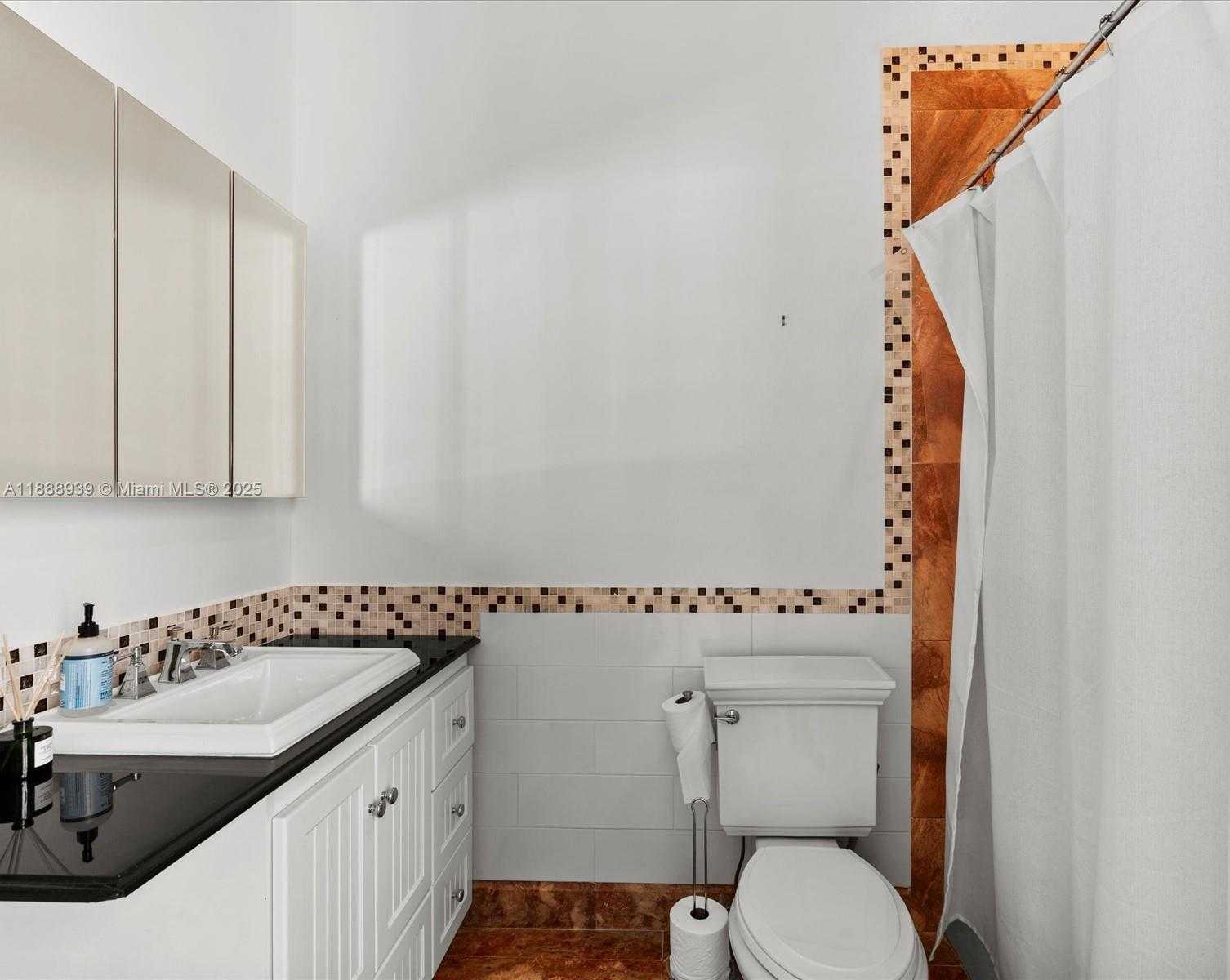 Small Image of 2941 PADDOCK LN, Weston Number 75