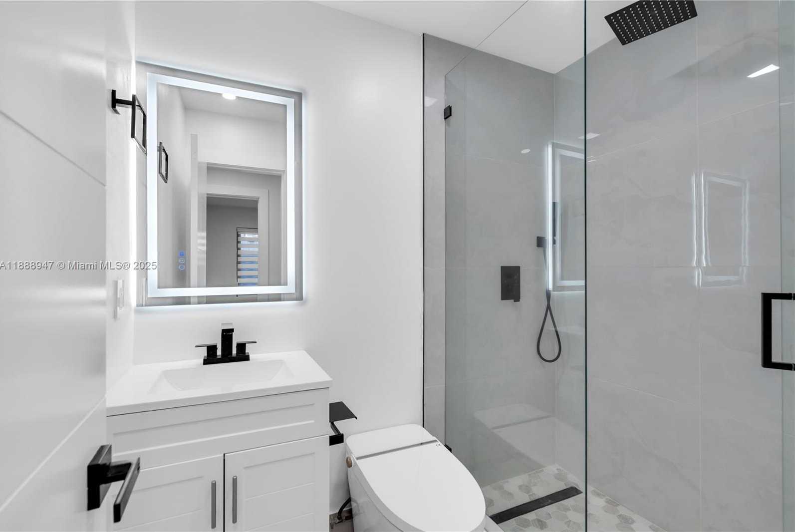 Small Image of 1341 SOUTH EAST 10TH AVE, Fort Lauderdale Number 15